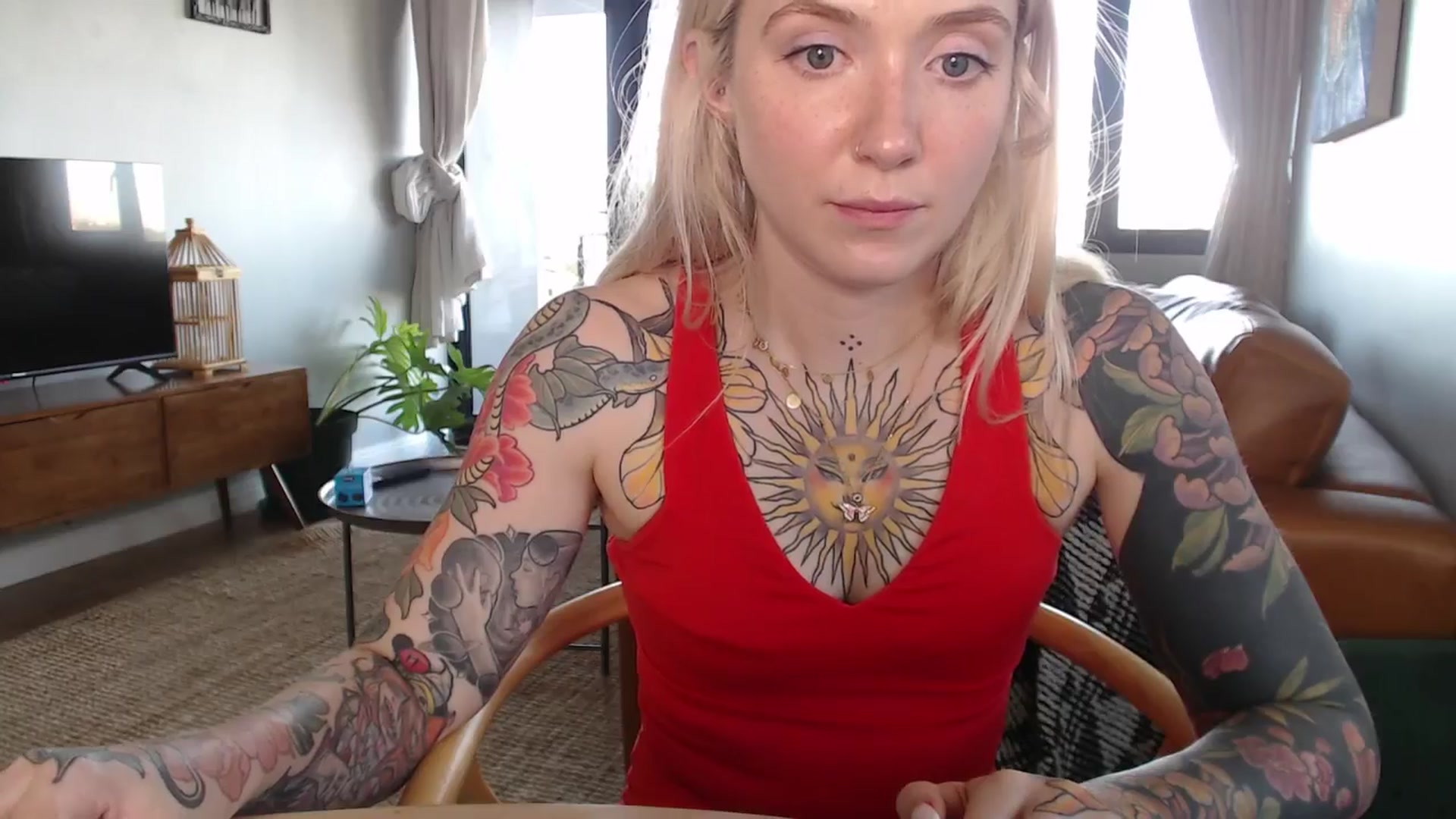 Gallery image thumbnail from Tattoo_bbgirl's myfreecams stream on, 11/13/2024, 20:04 image 7 of 20