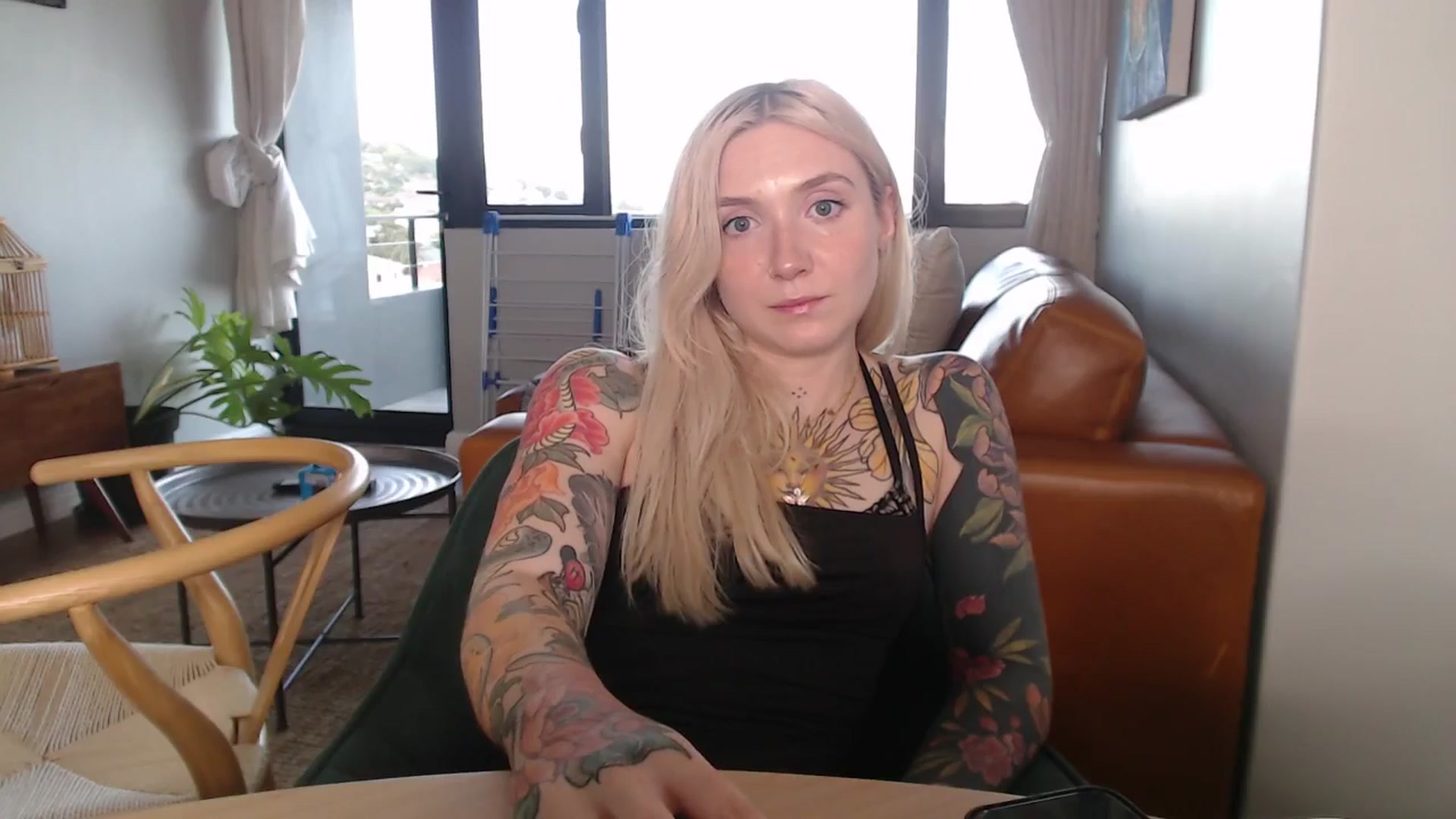 Gallery image thumbnail from Tattoo_bbgirl's myfreecams stream on, 11/14/2024, 17:15 image 13 of 20