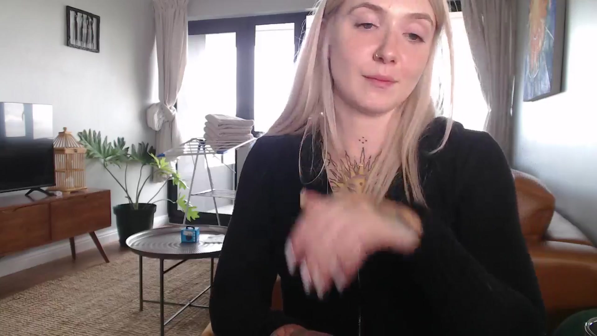 Gallery image thumbnail from Tattoo_bbgirl's myfreecams stream on, 11/26/2024, 16:38 image 17 of 20