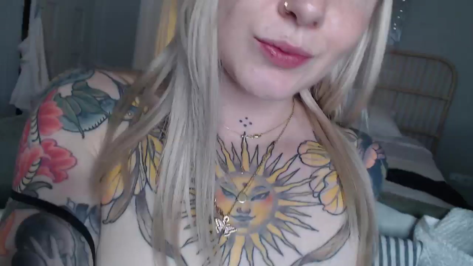 Gallery image thumbnail from Tattoo_bbgirl's myfreecams stream on, 11/29/2024, 19:23 image 17 of 20