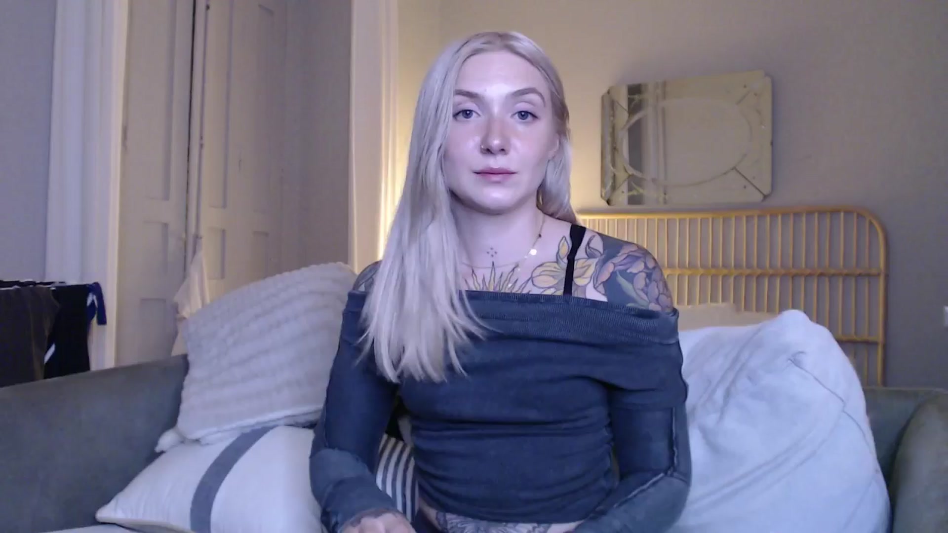 Gallery image thumbnail from Tattoo_bbgirl's myfreecams stream on, 12/02/2024, 20:28 image 11 of 20