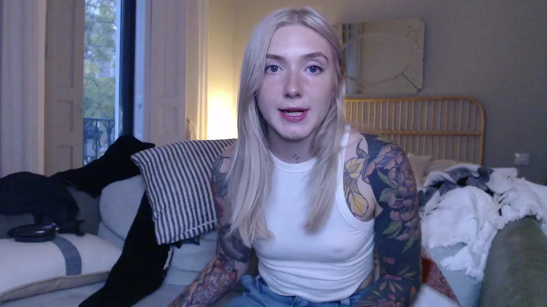 Gallery image thumbnail from Tattoo_bbgirl's myfreecams stream on, 12/03/2024, 17:17 image 3 of 20