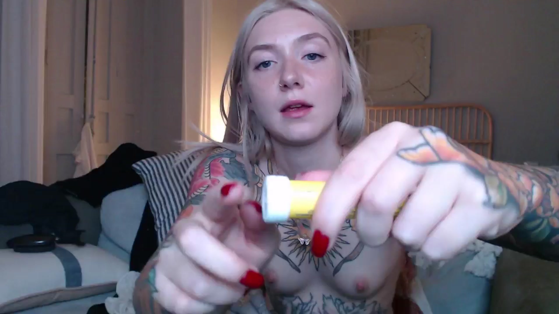 Gallery image thumbnail from Tattoo_bbgirl's myfreecams stream on, 12/03/2024, 20:32 image 2 of 20
