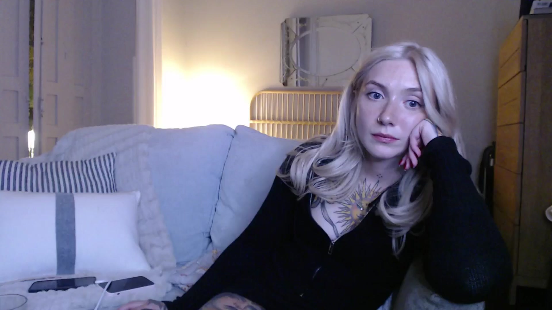 Gallery image thumbnail from Tattoo_bbgirl's myfreecams stream on, 12/04/2024, 20:25 image 12 of 20