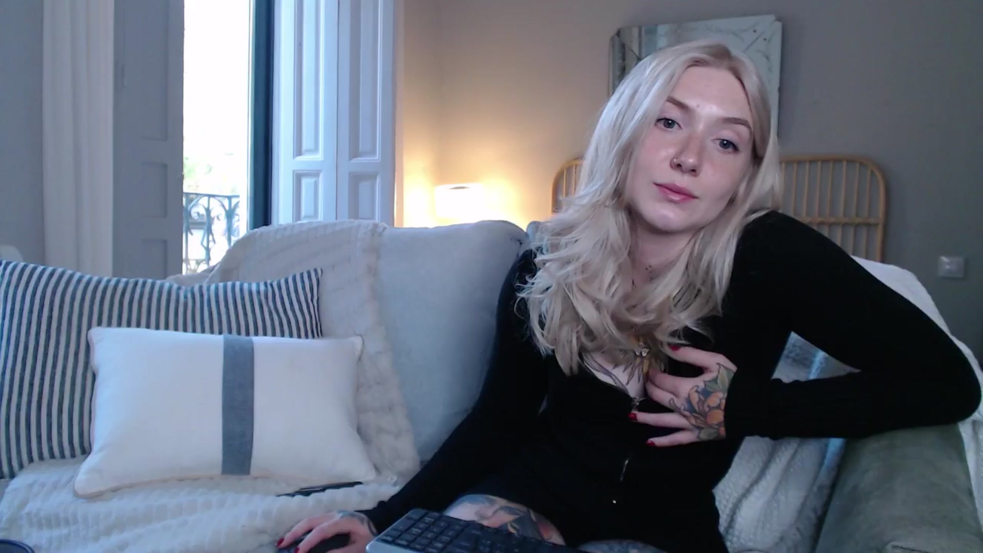 Gallery image thumbnail from Tattoo_bbgirl's myfreecams stream on, 12/04/2024, 20:25 image 4 of 20