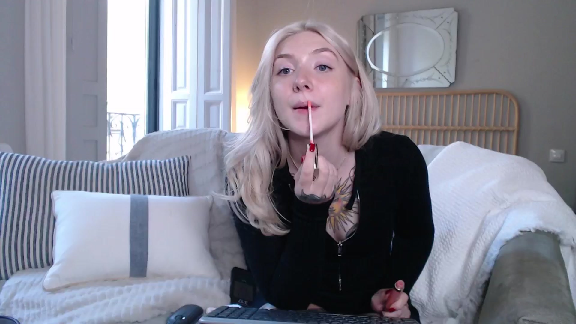 Gallery image thumbnail from Tattoo_bbgirl's myfreecams stream on, 12/04/2024, 20:25 image 1 of 20