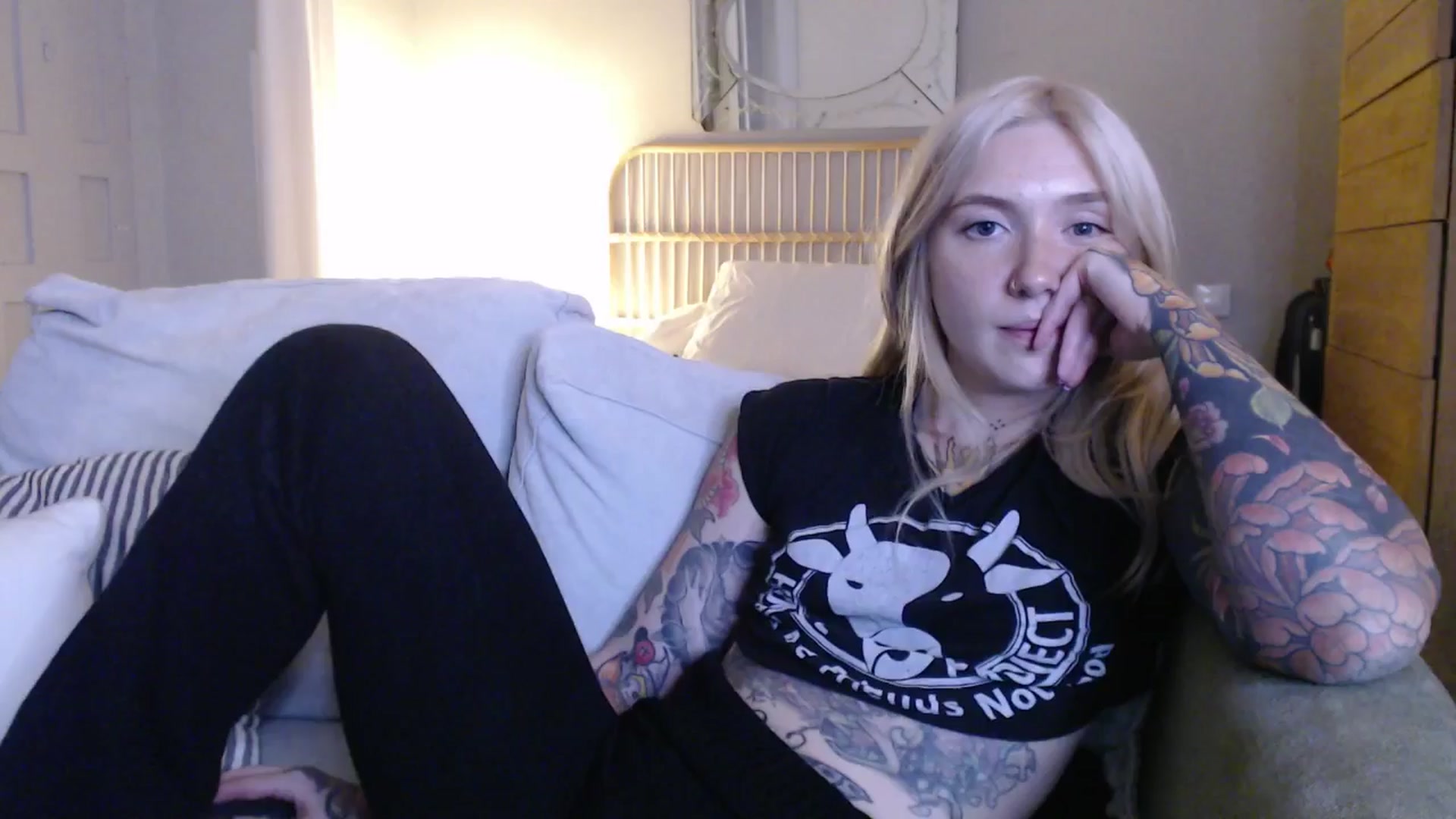 Gallery image thumbnail from Tattoo_bbgirl's myfreecams stream on, 12/05/2024, 19:55 image 20 of 20