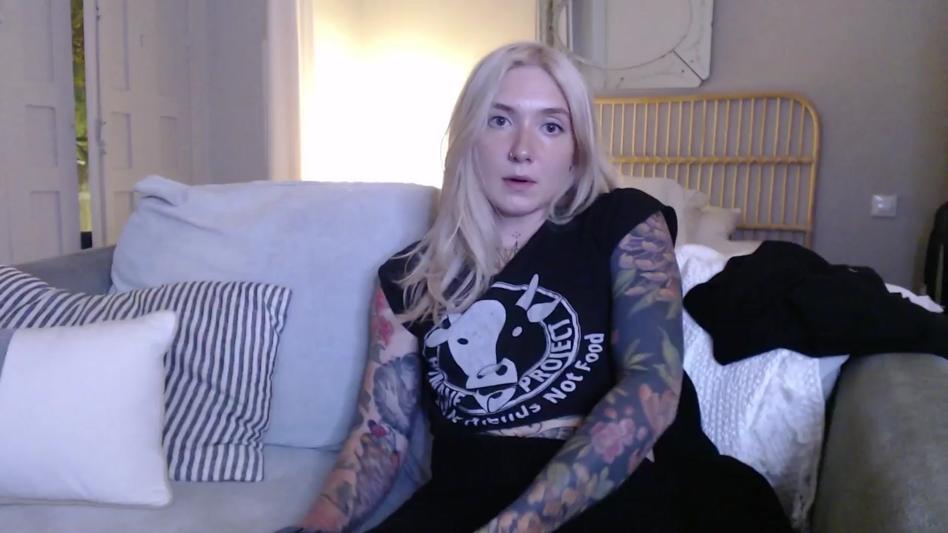Gallery image thumbnail from Tattoo_bbgirl's myfreecams stream on, 12/05/2024, 19:55 image 15 of 20