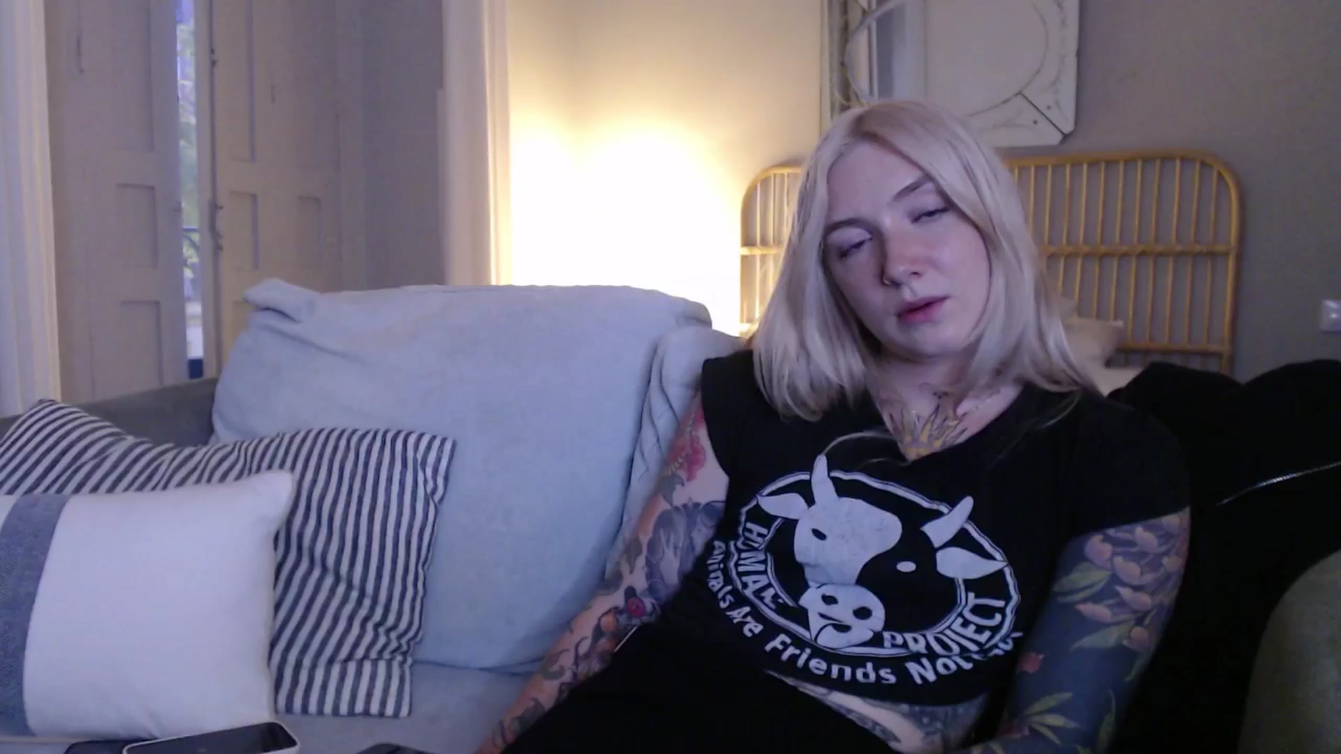 Gallery image thumbnail from Tattoo_bbgirl's myfreecams stream on, 12/05/2024, 19:55 image 8 of 20