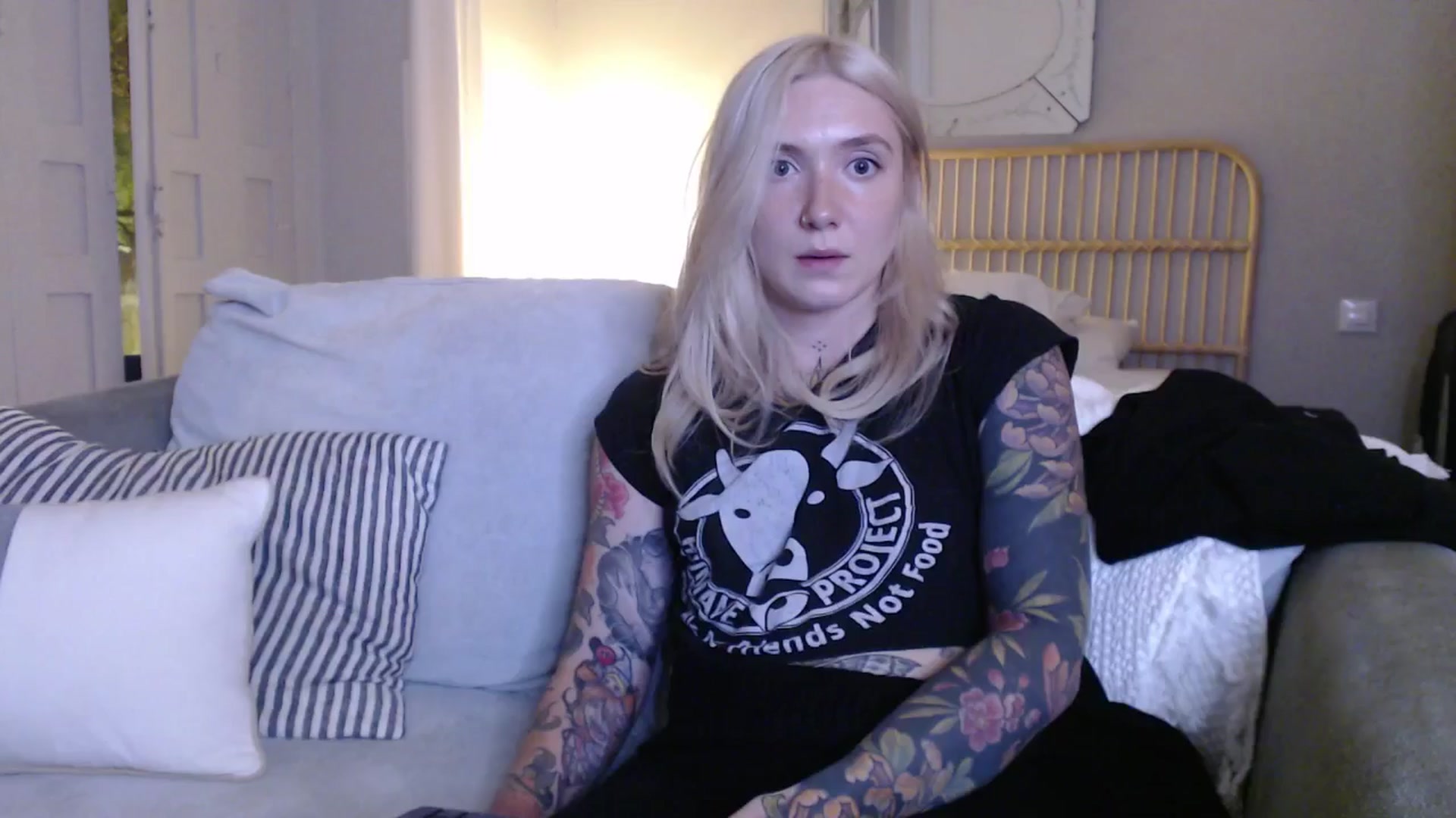 Gallery image thumbnail from Tattoo_bbgirl's myfreecams stream on, 12/05/2024, 19:55 image 14 of 20