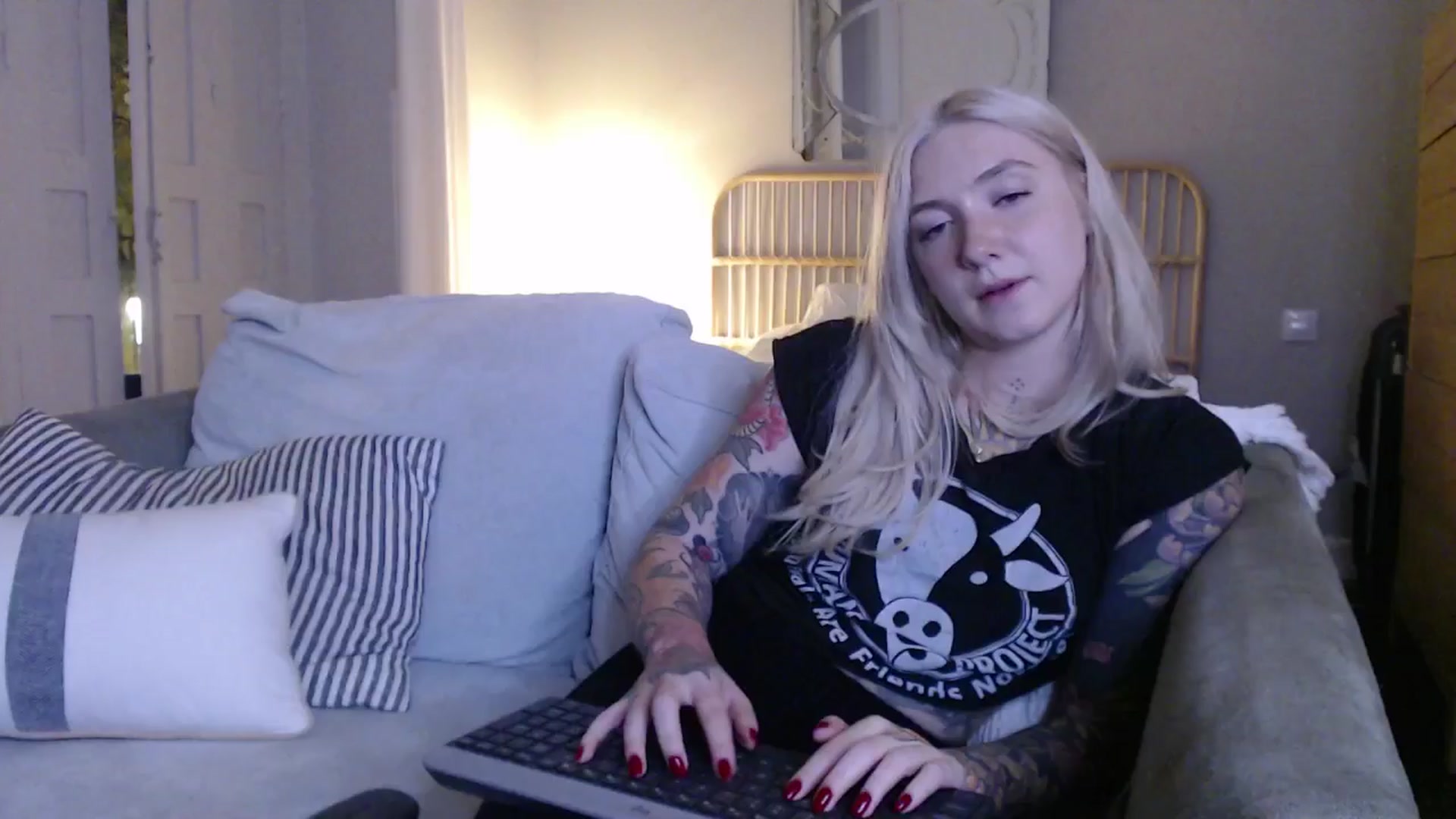 Gallery image thumbnail from Tattoo_bbgirl's myfreecams stream on, 12/05/2024, 20:56 image 8 of 20