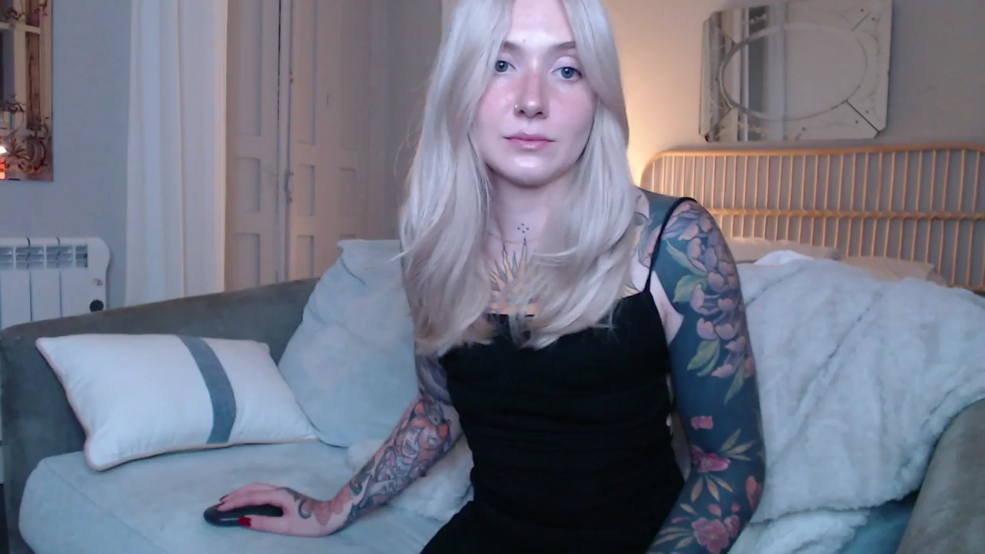 Gallery image thumbnail from Tattoo_bbgirl's myfreecams stream on, 12/07/2024, 17:34 image 3 of 20