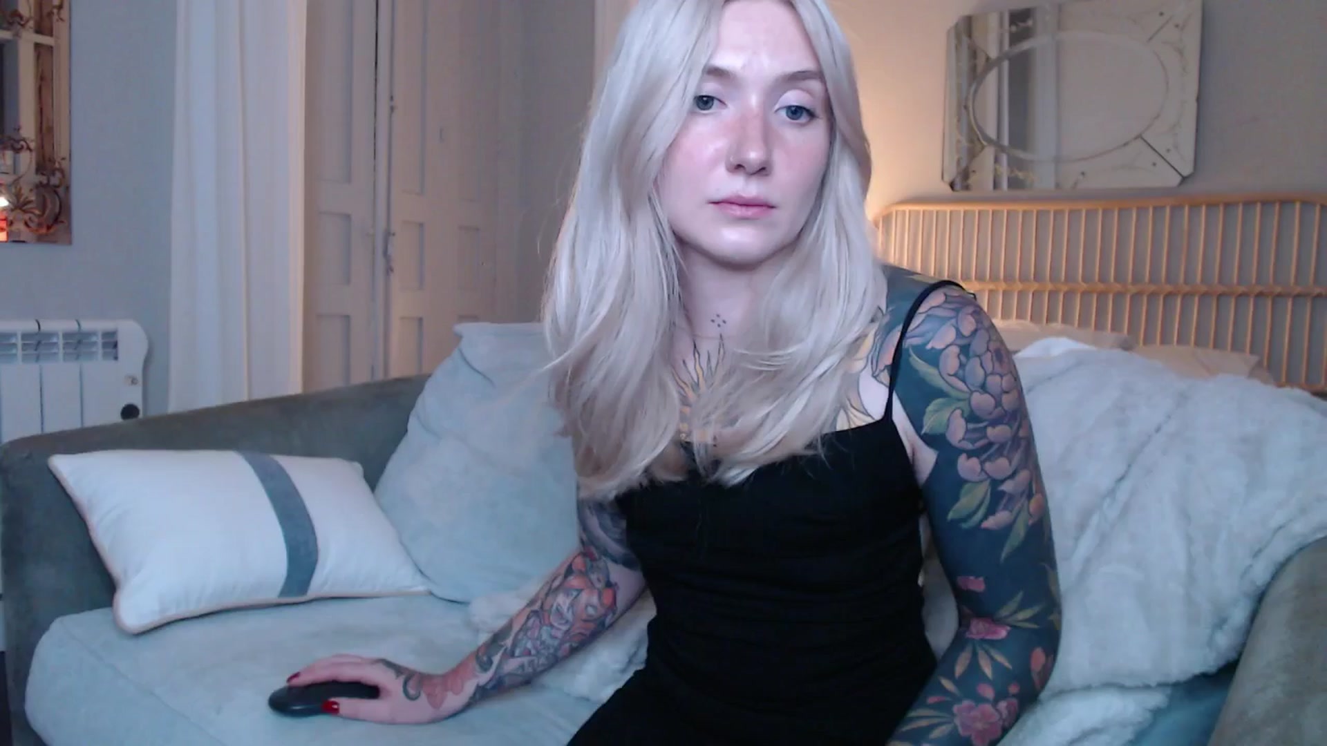Gallery image thumbnail from Tattoo_bbgirl's myfreecams stream on, 12/07/2024, 17:34 image 7 of 20