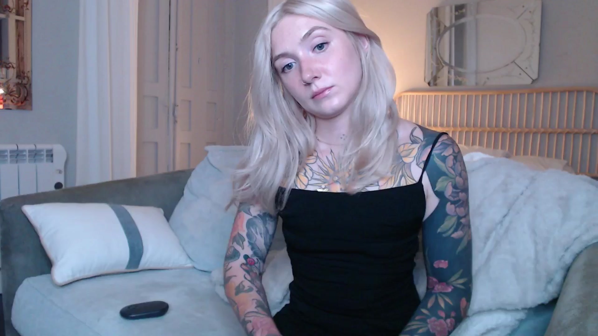 Gallery image thumbnail from Tattoo_bbgirl's myfreecams stream on, 12/07/2024, 17:34 image 18 of 20