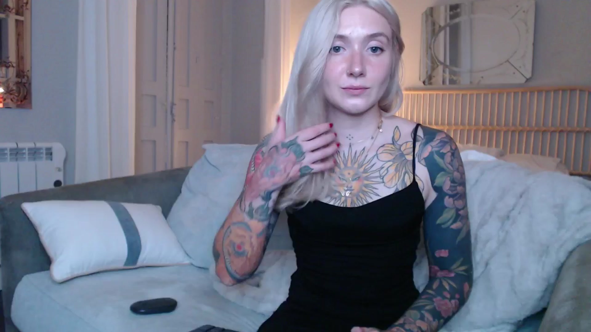 Gallery image thumbnail from Tattoo_bbgirl's myfreecams stream on, 12/07/2024, 18:14 image 9 of 20