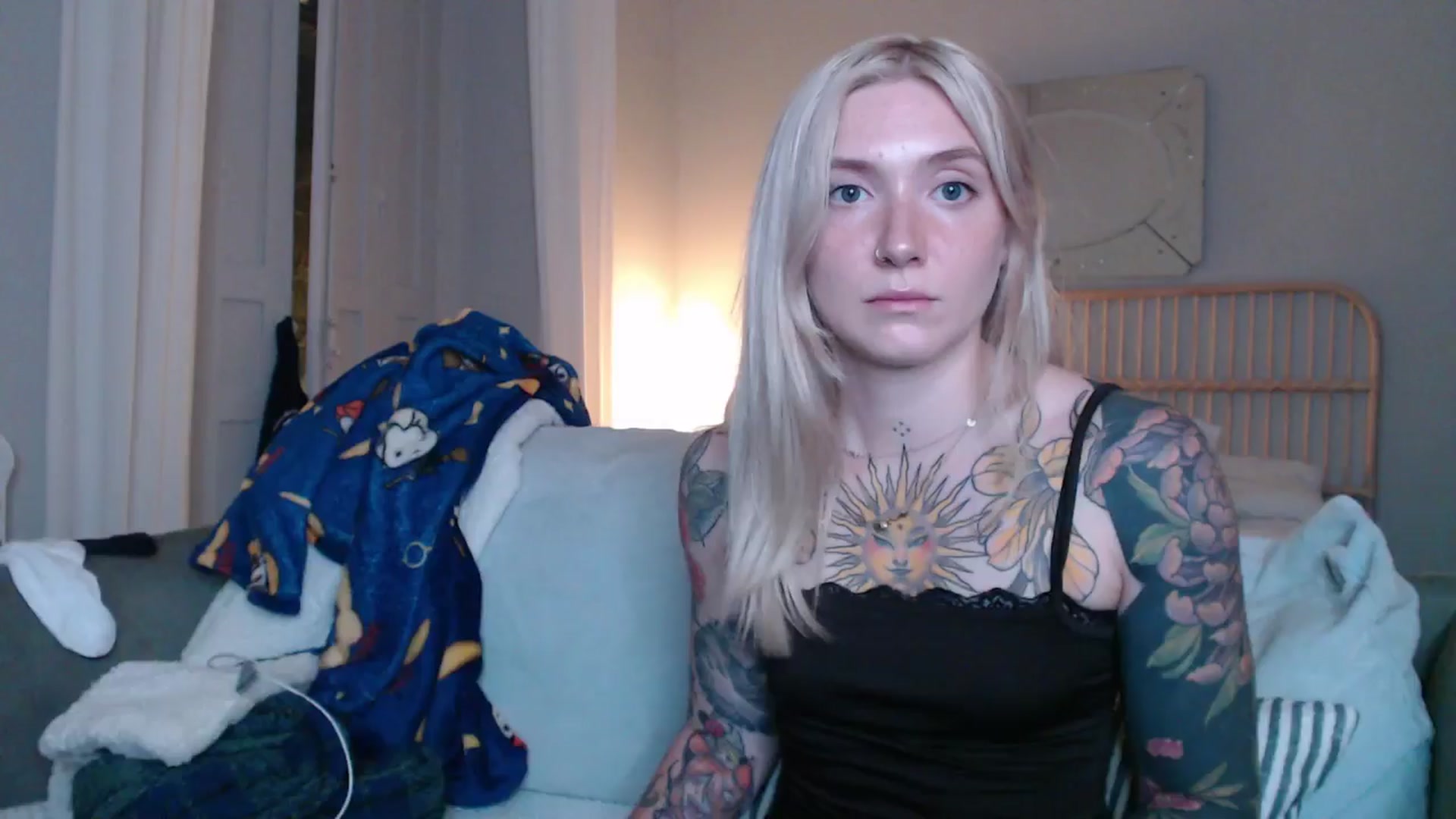 Gallery image thumbnail from Tattoo_bbgirl's myfreecams stream on, 12/15/2024, 19:39 image 13 of 20