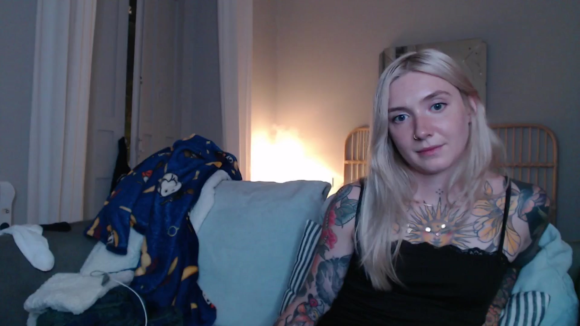 Gallery image thumbnail from Tattoo_bbgirl's myfreecams stream on, 12/15/2024, 20:07 image 9 of 20