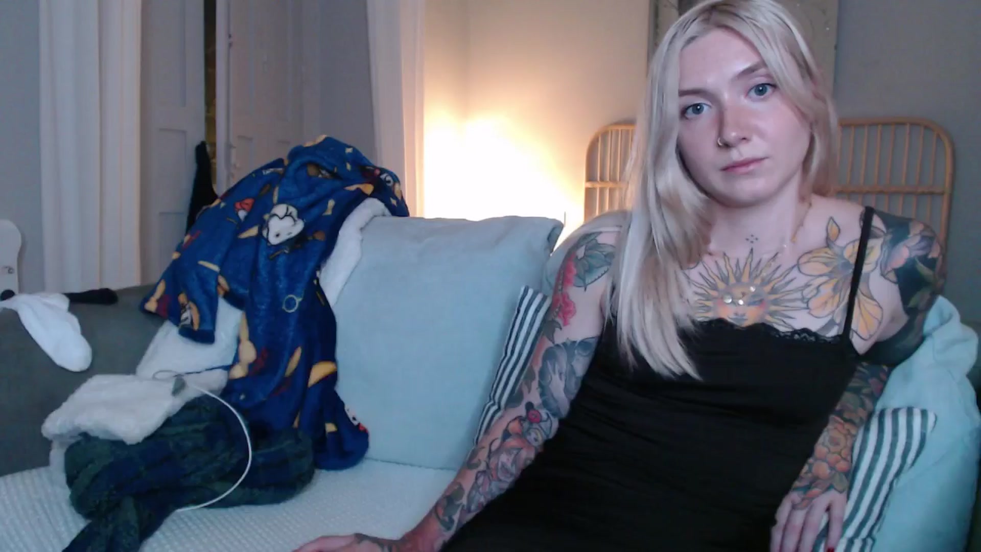 Gallery image thumbnail from Tattoo_bbgirl's myfreecams stream on, 12/15/2024, 20:07 image 12 of 20