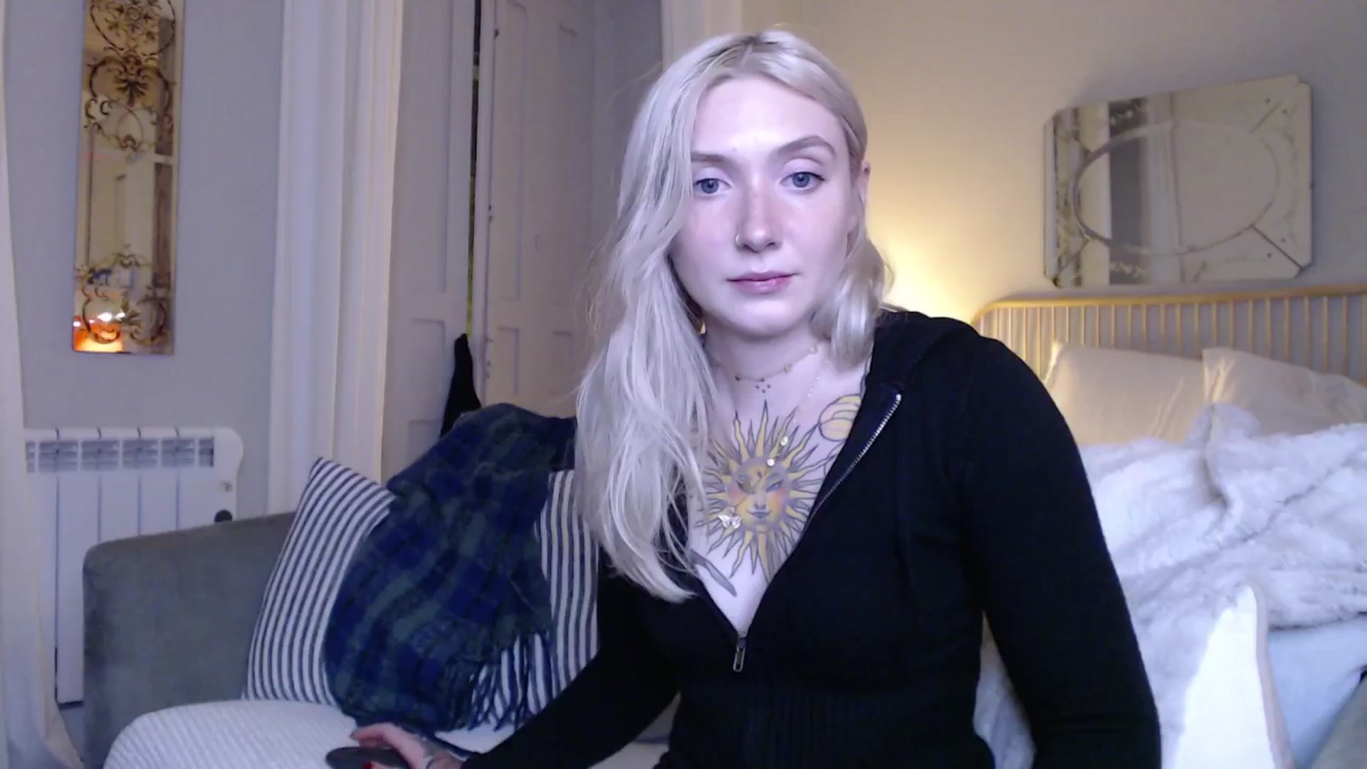 Gallery image thumbnail from Tattoo_bbgirl's myfreecams stream on, 12/17/2024, 18:33 image 17 of 20