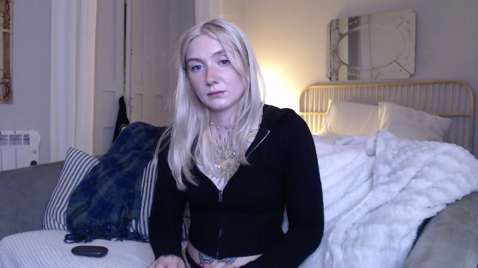 Gallery image thumbnail from Tattoo_bbgirl's myfreecams stream on, 12/17/2024, 20:36 image 15 of 20