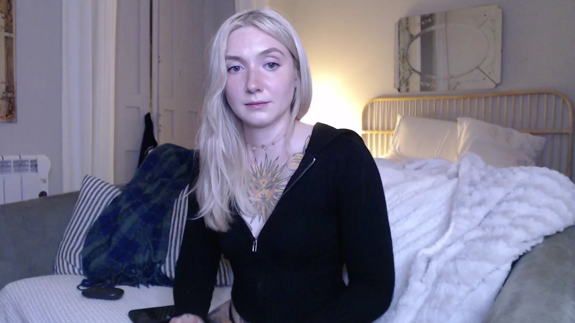 Gallery image thumbnail from Tattoo_bbgirl's myfreecams stream on, 12/17/2024, 20:36 image 8 of 20