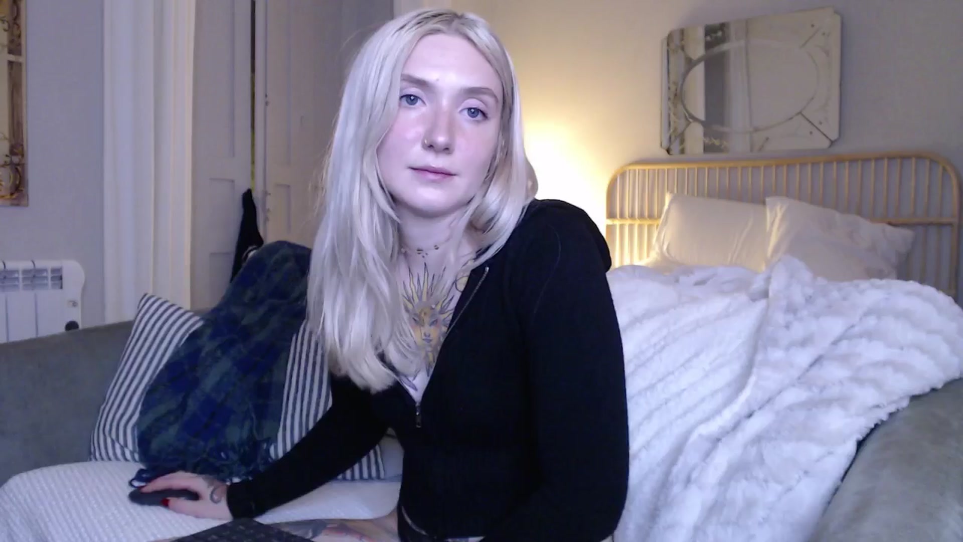 Gallery image thumbnail from Tattoo_bbgirl's myfreecams stream on, 12/17/2024, 20:36 image 6 of 20