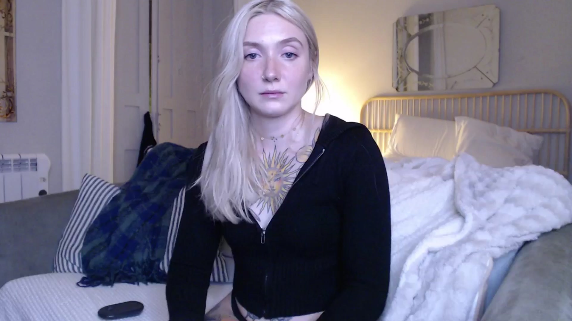 Gallery image thumbnail from Tattoo_bbgirl's myfreecams stream on, 12/17/2024, 20:36 image 2 of 20