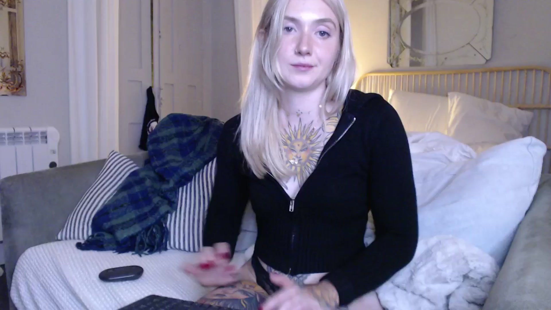 Gallery image thumbnail from Tattoo_bbgirl's myfreecams stream on, 12/17/2024, 22:46 image 9 of 20