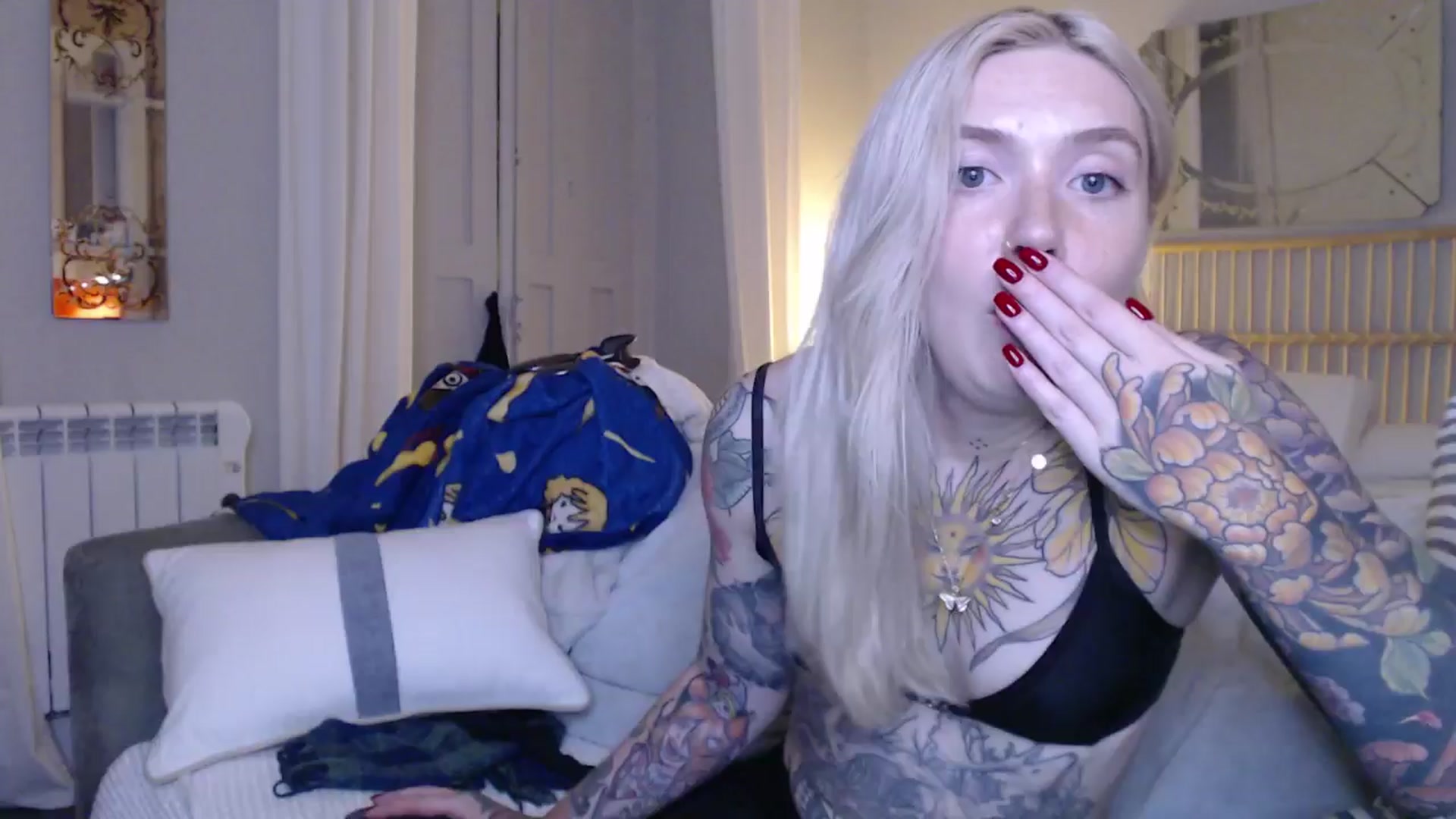 Gallery image thumbnail from Tattoo_bbgirl's myfreecams stream on, 12/19/2024, 20:41 image 17 of 20