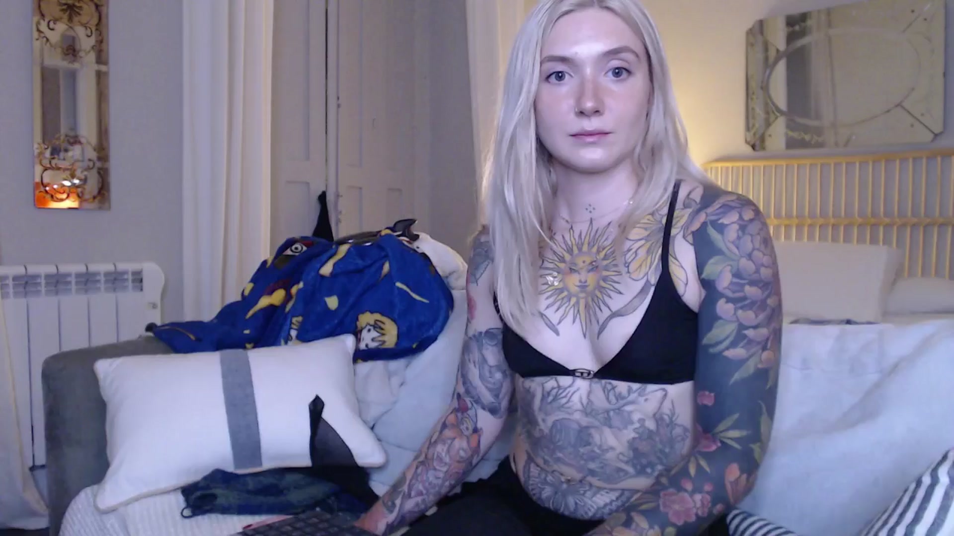 Gallery image thumbnail from Tattoo_bbgirl's myfreecams stream on, 12/19/2024, 20:41 image 11 of 20