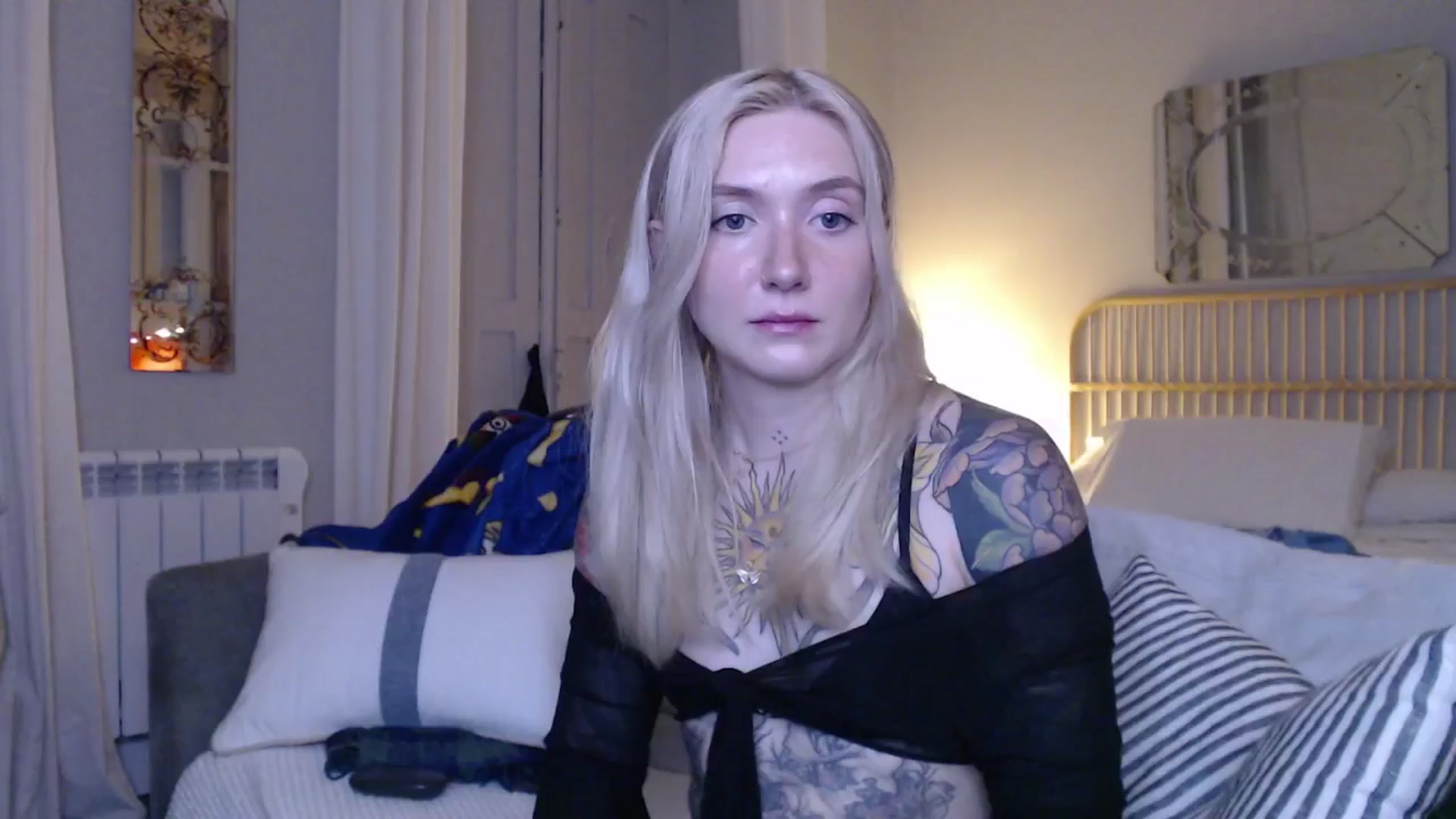 Gallery image thumbnail from Tattoo_bbgirl's myfreecams stream on, 12/19/2024, 20:41 image 2 of 20