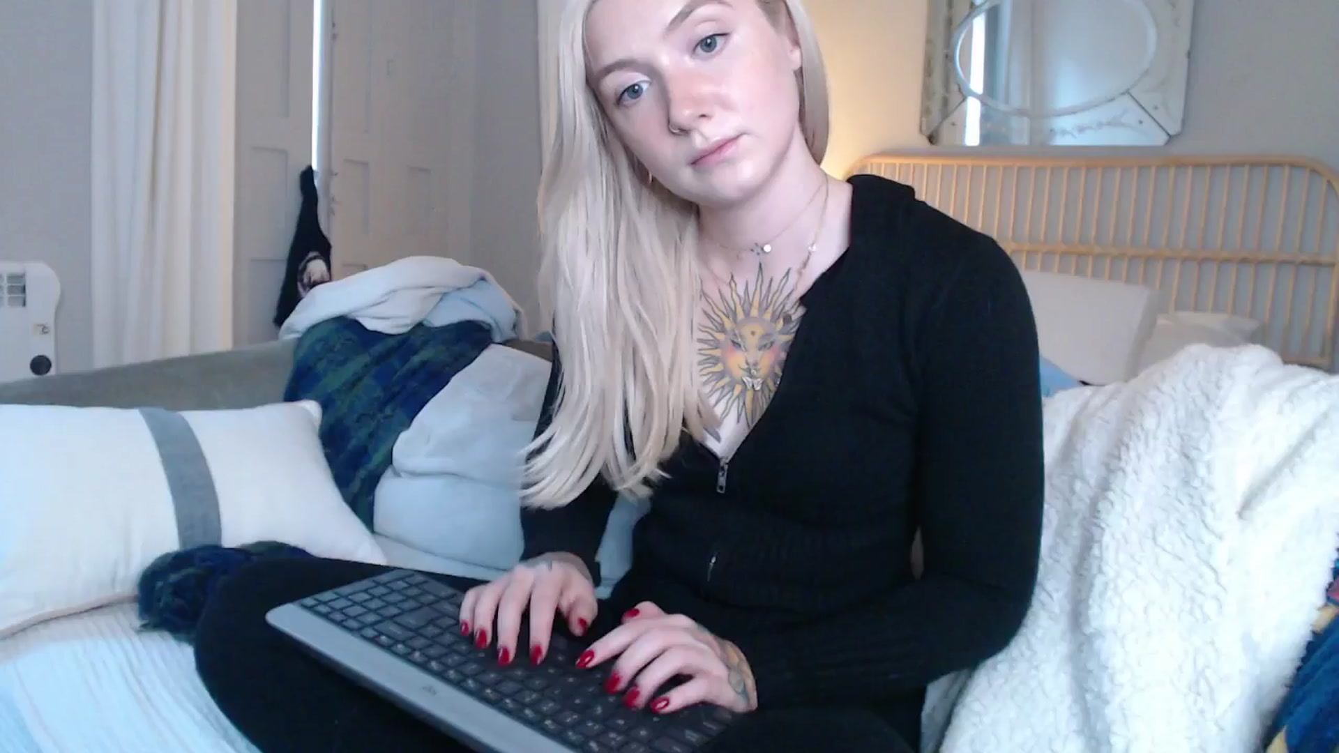 Gallery image thumbnail from Tattoo_bbgirl's myfreecams stream on, 12/20/2024, 20:47 image 6 of 20