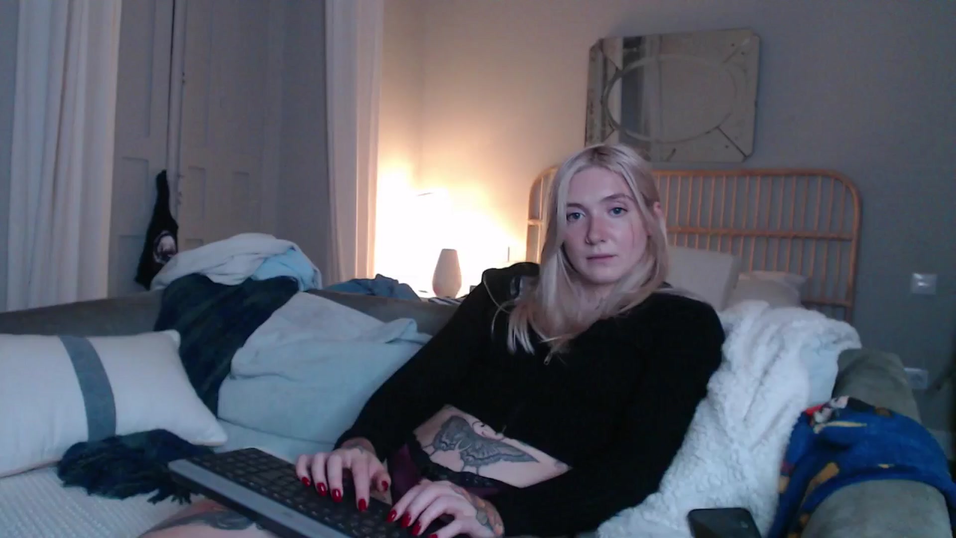 Gallery image thumbnail from Tattoo_bbgirl's myfreecams stream on, 12/20/2024, 20:47 image 13 of 20