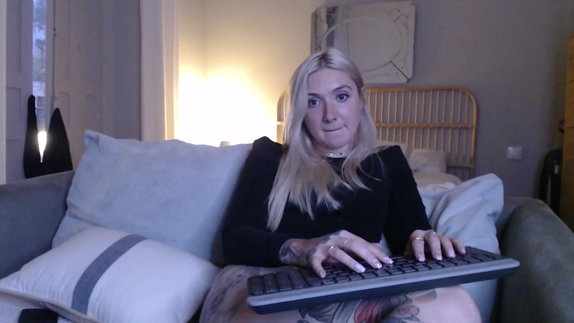 Gallery image thumbnail from Tattoo_bbgirl's myfreecams stream on, 12/23/2024, 17:24 image 18 of 20