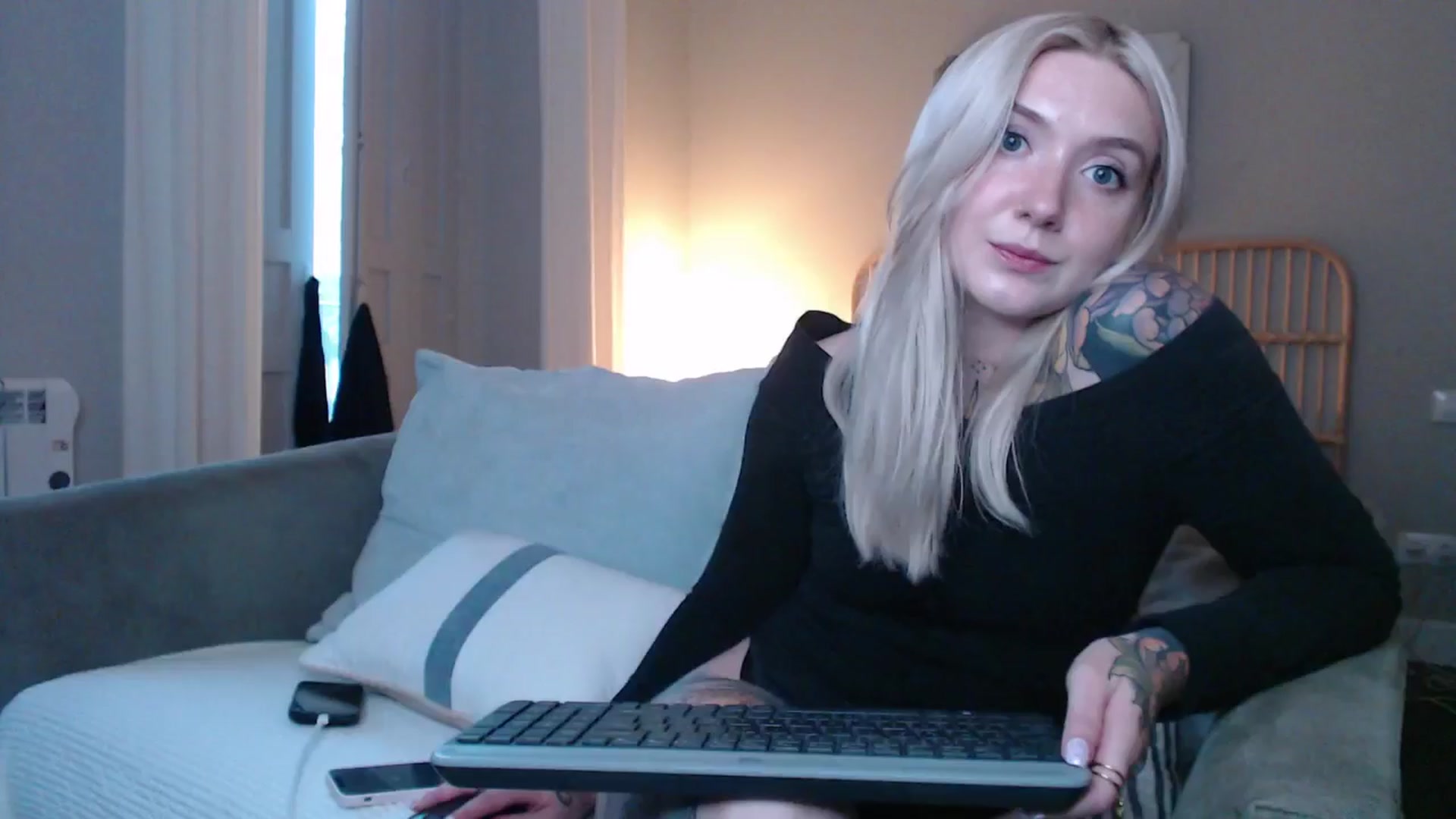 Gallery image thumbnail from Tattoo_bbgirl's myfreecams stream on, 12/23/2024, 17:24 image 12 of 20