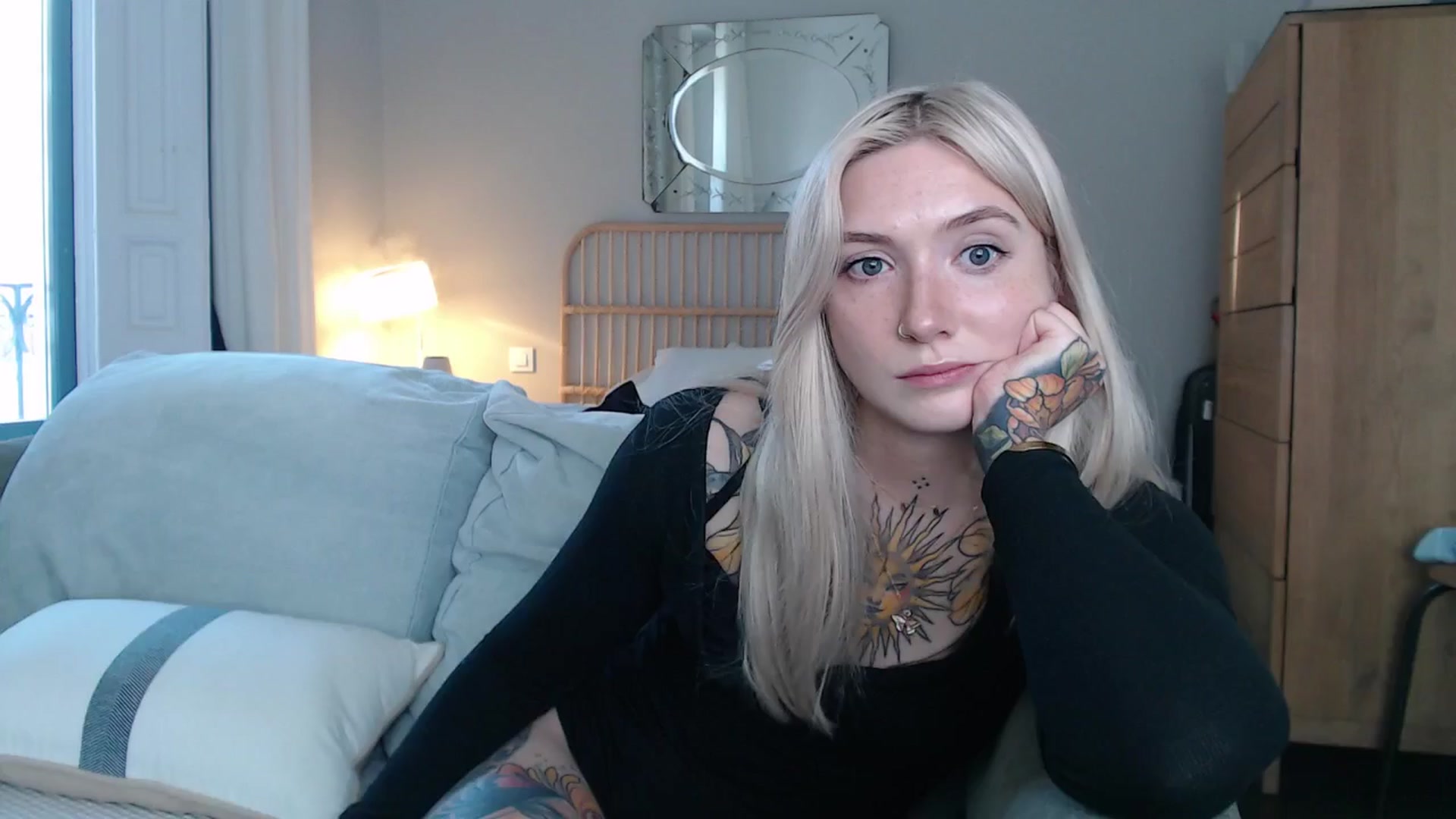 Gallery image thumbnail from Tattoo_bbgirl's myfreecams stream on, 12/24/2024, 14:14 image 19 of 20