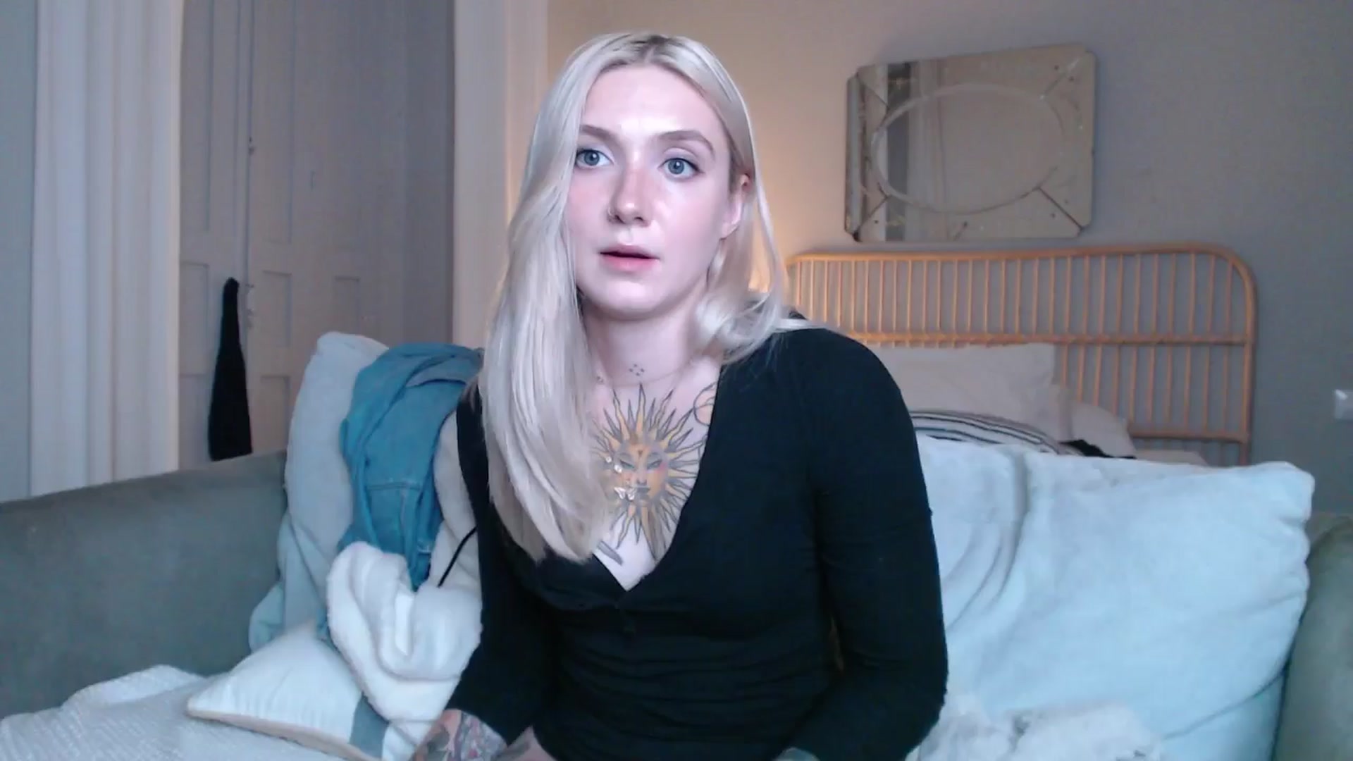Gallery image thumbnail from Tattoo_bbgirl's myfreecams stream on, 12/26/2024, 19:19 image 16 of 20