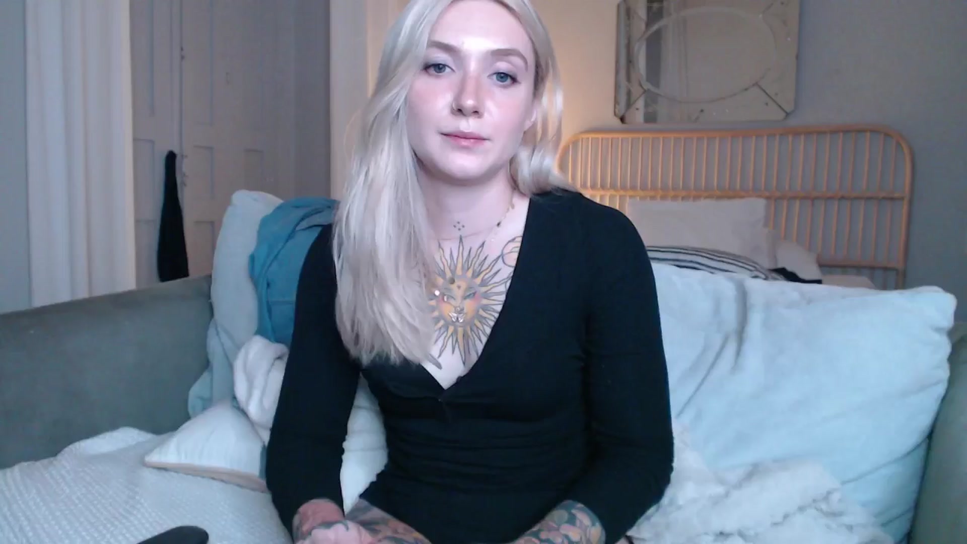Gallery image thumbnail from Tattoo_bbgirl's myfreecams stream on, 12/26/2024, 19:19 image 13 of 20