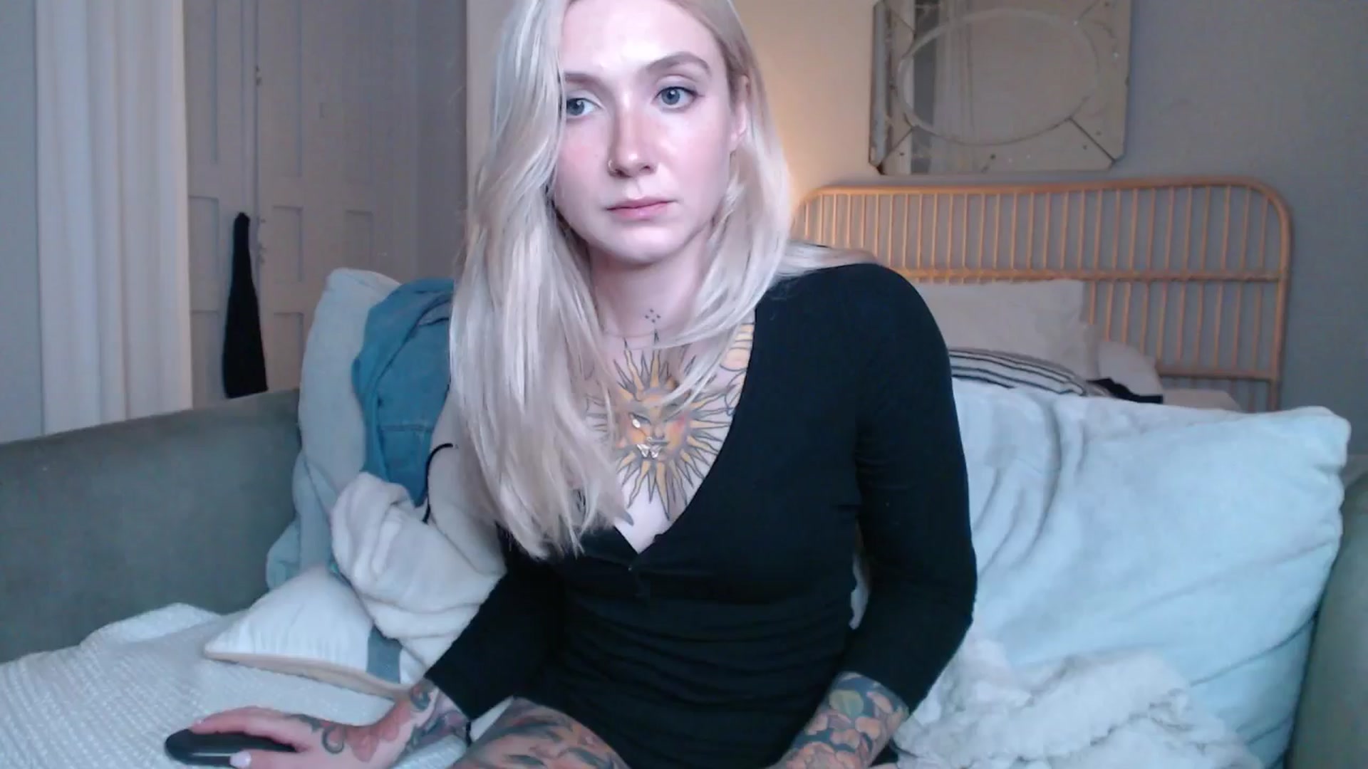 Gallery image thumbnail from Tattoo_bbgirl's myfreecams stream on, 12/26/2024, 19:19 image 11 of 20
