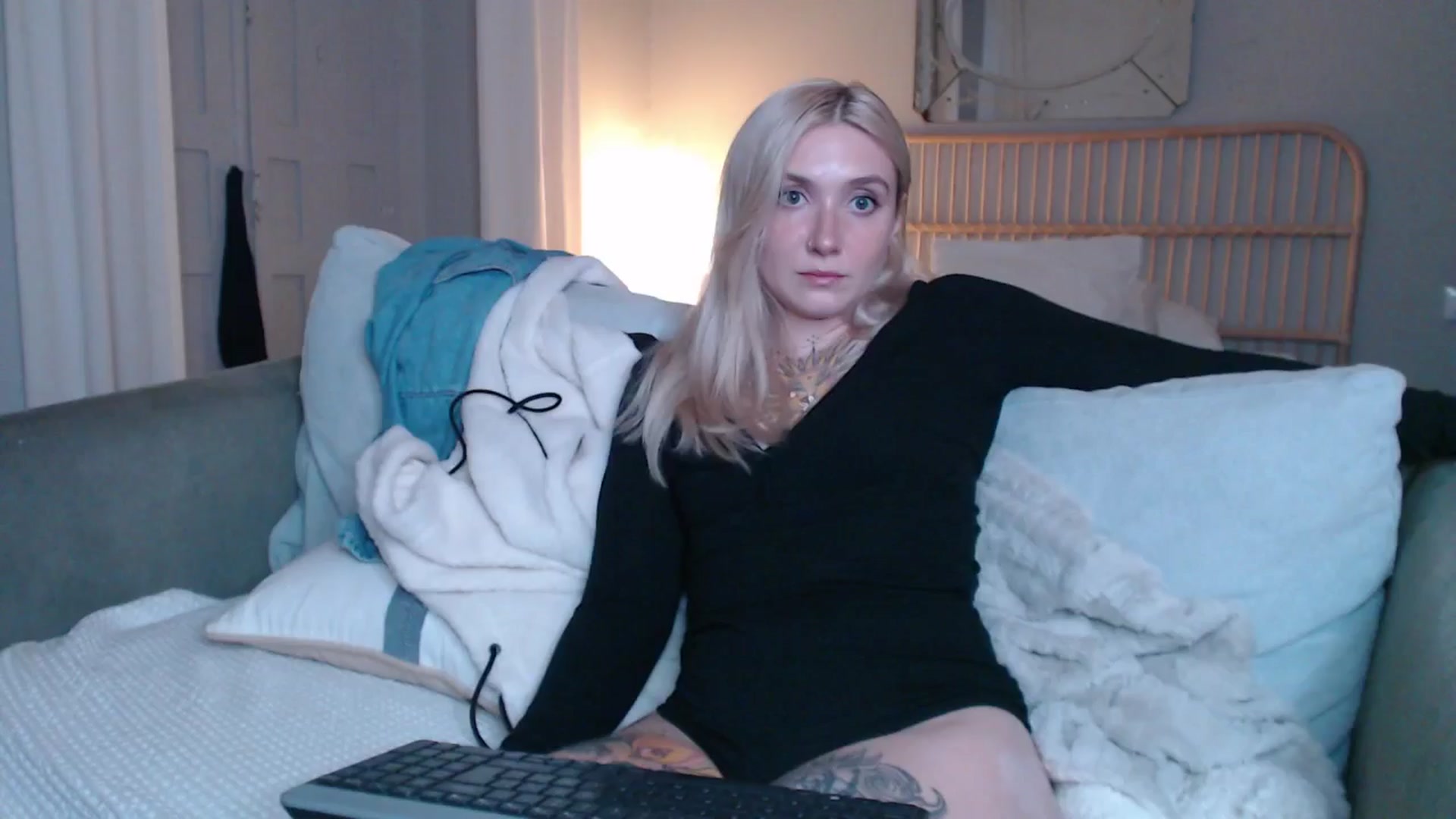 Gallery image thumbnail from Tattoo_bbgirl's myfreecams stream on, 12/26/2024, 19:19 image 7 of 20
