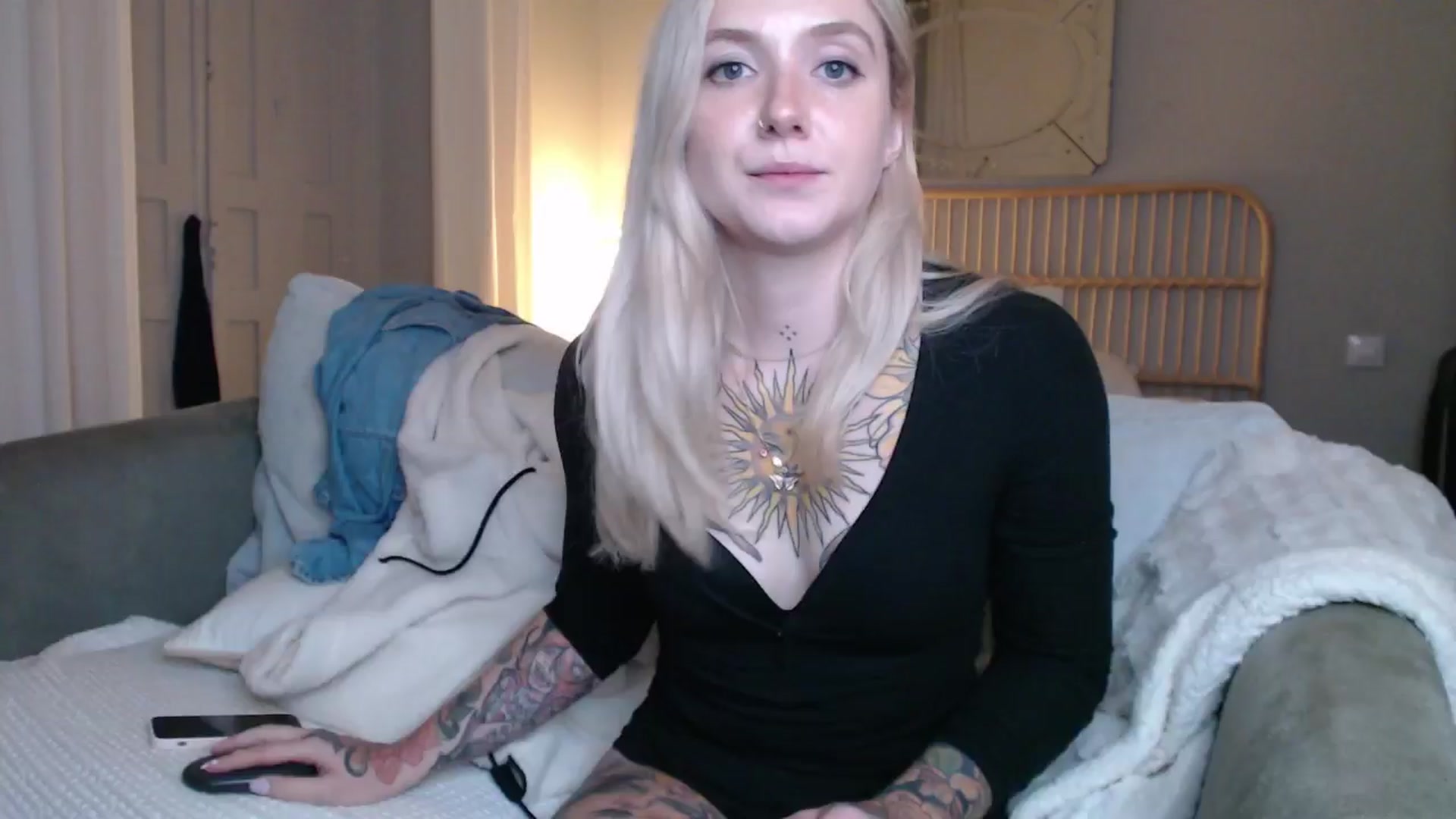 Gallery image thumbnail from Tattoo_bbgirl's myfreecams stream on, 12/26/2024, 21:57 image 10 of 20