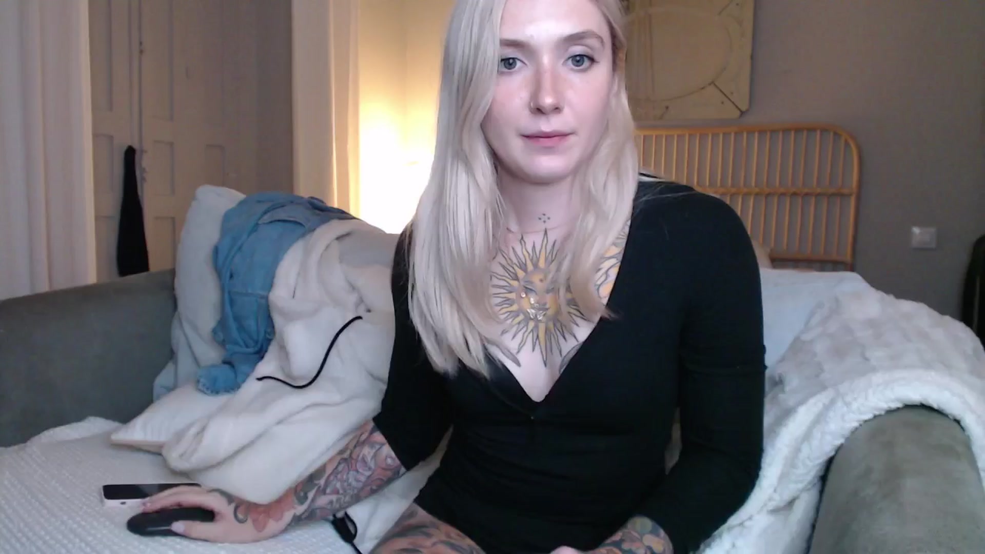 Gallery image thumbnail from Tattoo_bbgirl's myfreecams stream on, 12/26/2024, 21:57 image 11 of 20