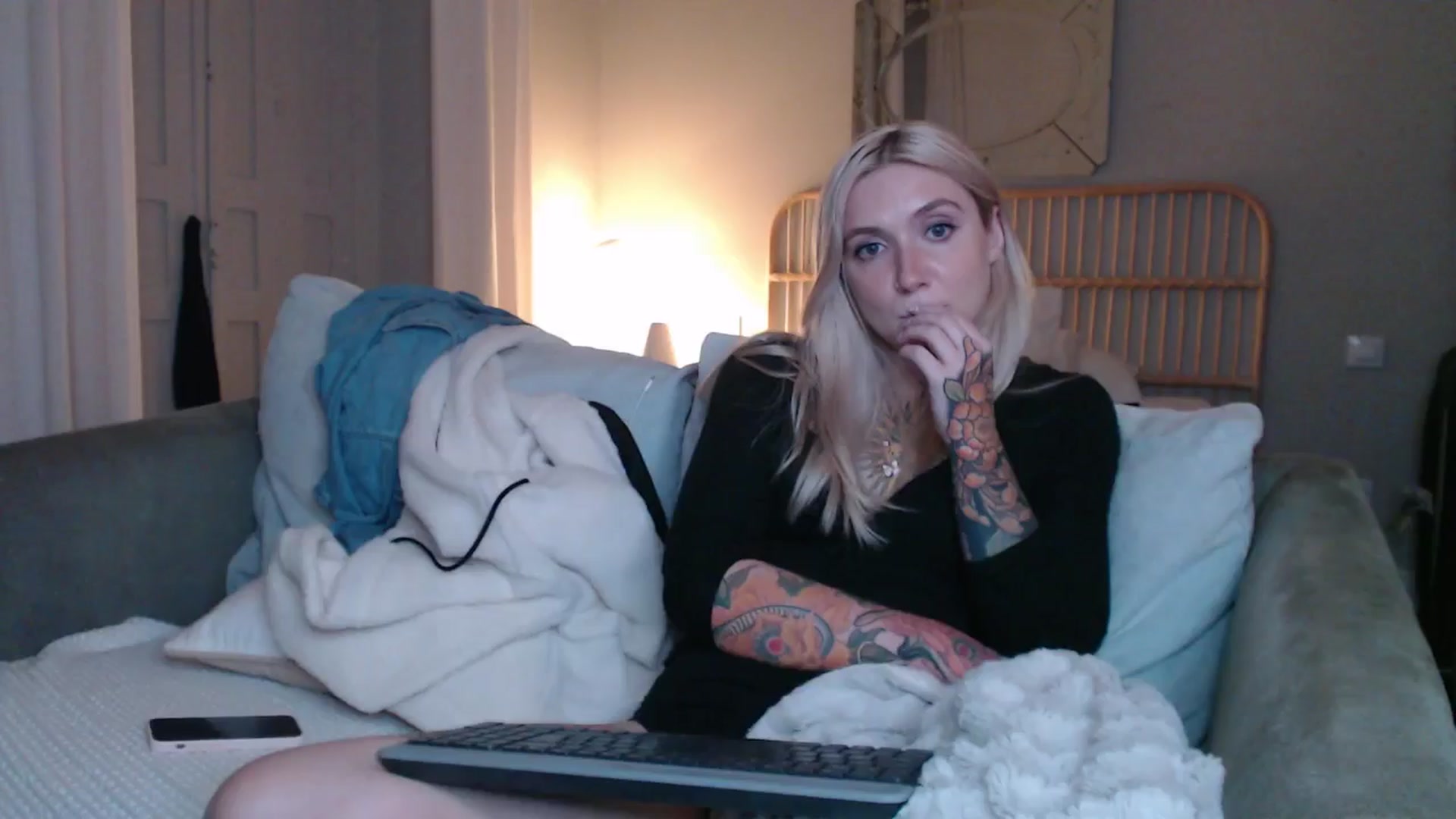 Gallery image thumbnail from Tattoo_bbgirl's myfreecams stream on, 12/26/2024, 21:57 image 5 of 20