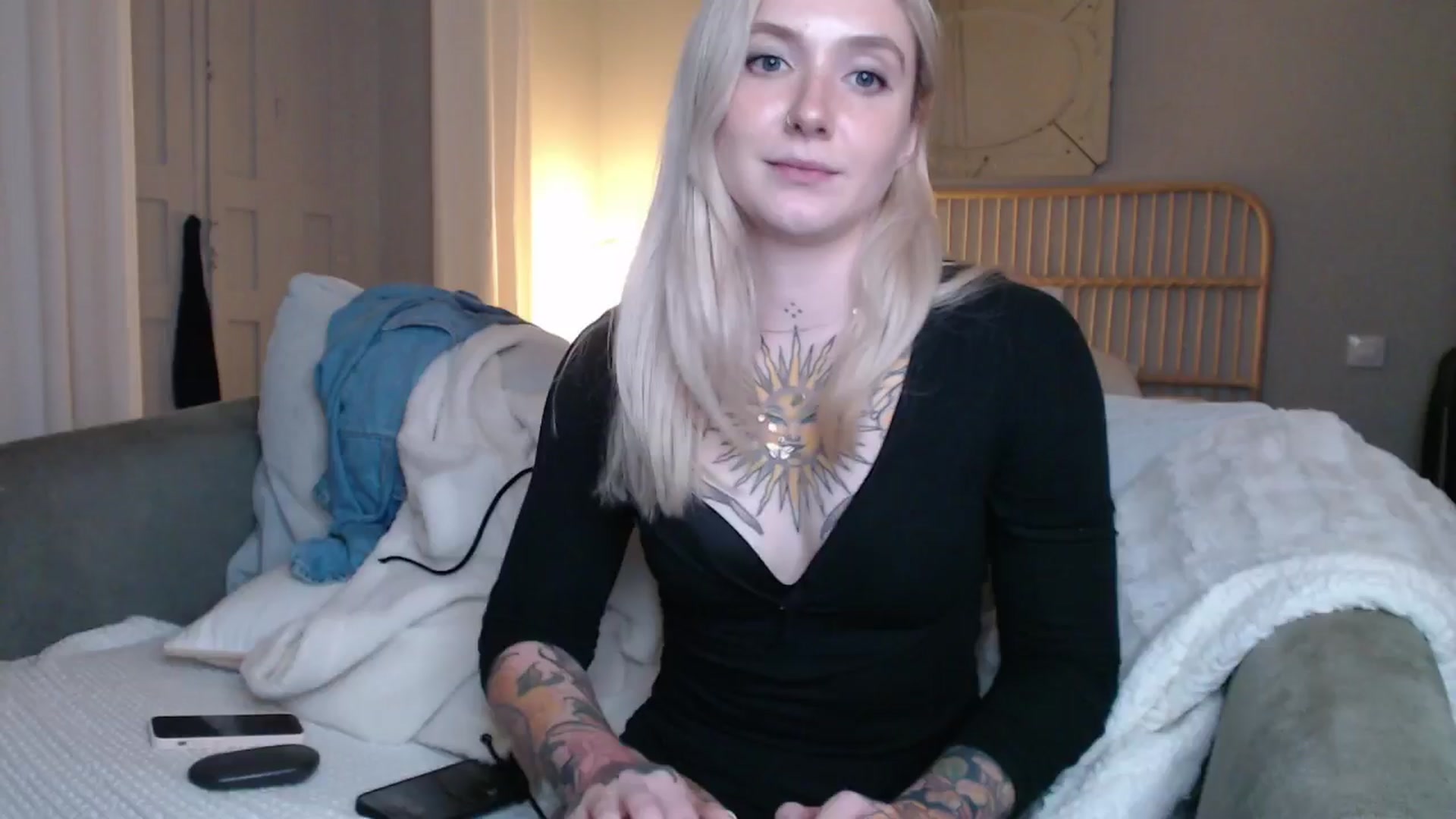 Gallery image thumbnail from Tattoo_bbgirl's myfreecams stream on, 12/26/2024, 21:57 image 9 of 20