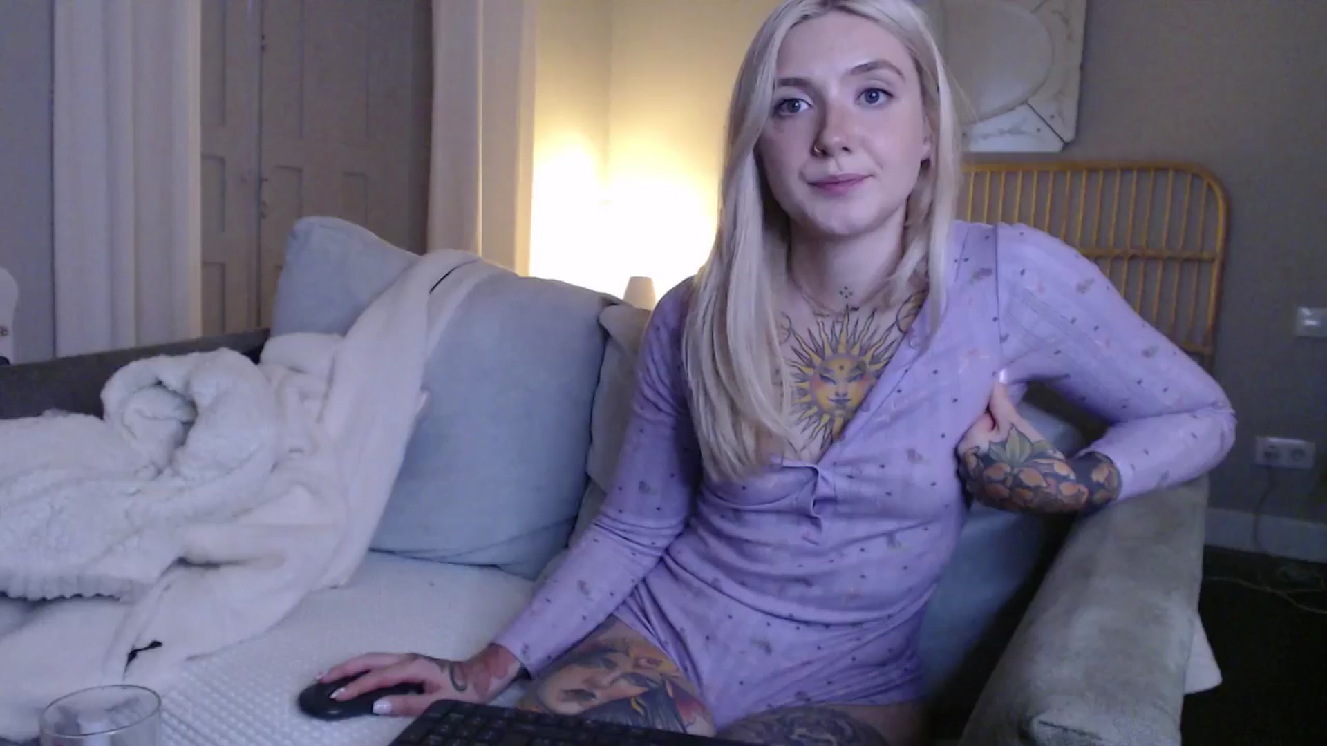 Gallery image thumbnail from Tattoo_bbgirl's myfreecams stream on, 12/27/2024, 18:23 image 3 of 20
