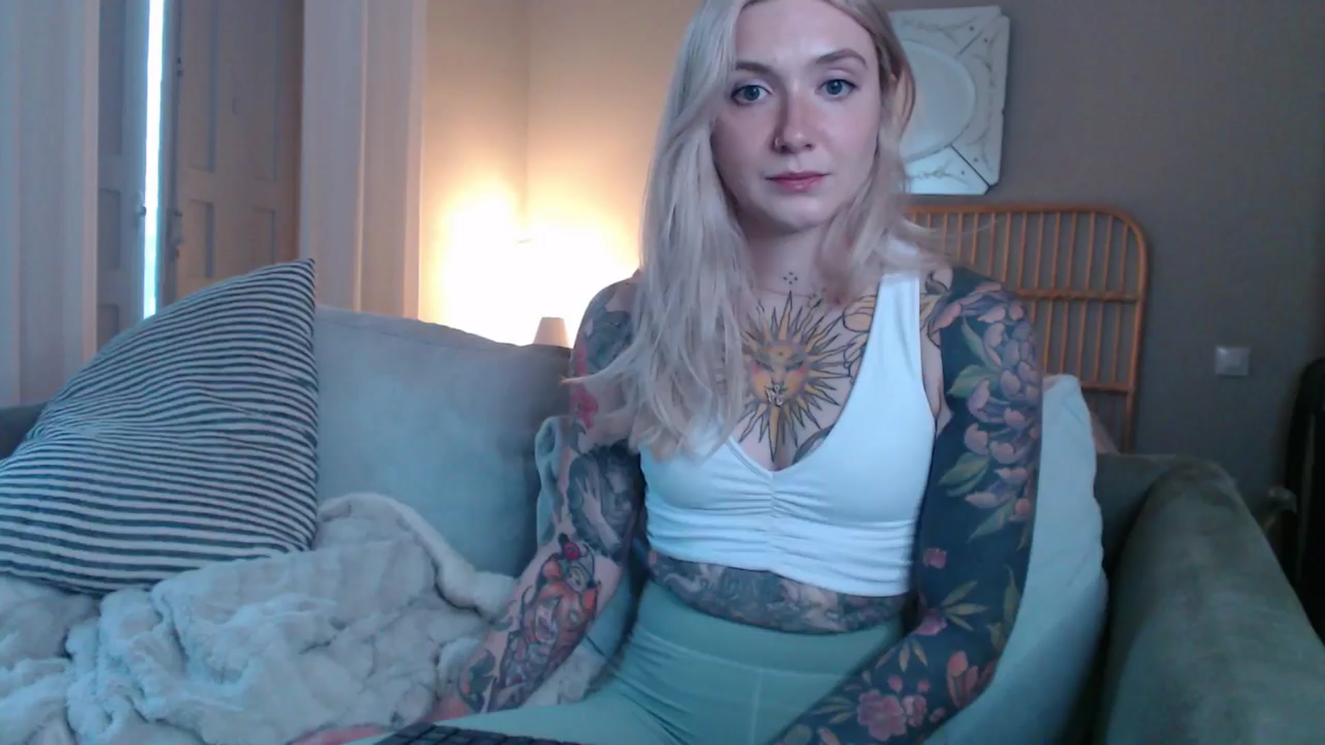 Gallery image thumbnail from Tattoo_bbgirl's myfreecams stream on, 12/30/2024, 21:24 image 1 of 20