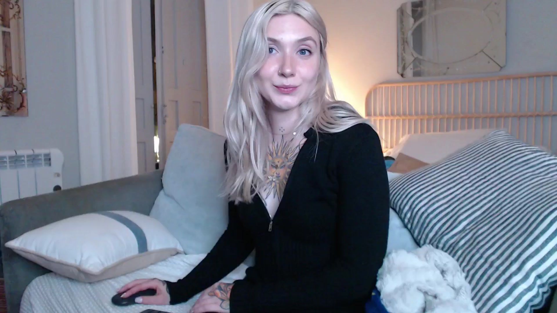 Gallery image thumbnail from Tattoo_bbgirl's myfreecams stream on, 12/31/2024, 20:31 image 2 of 20