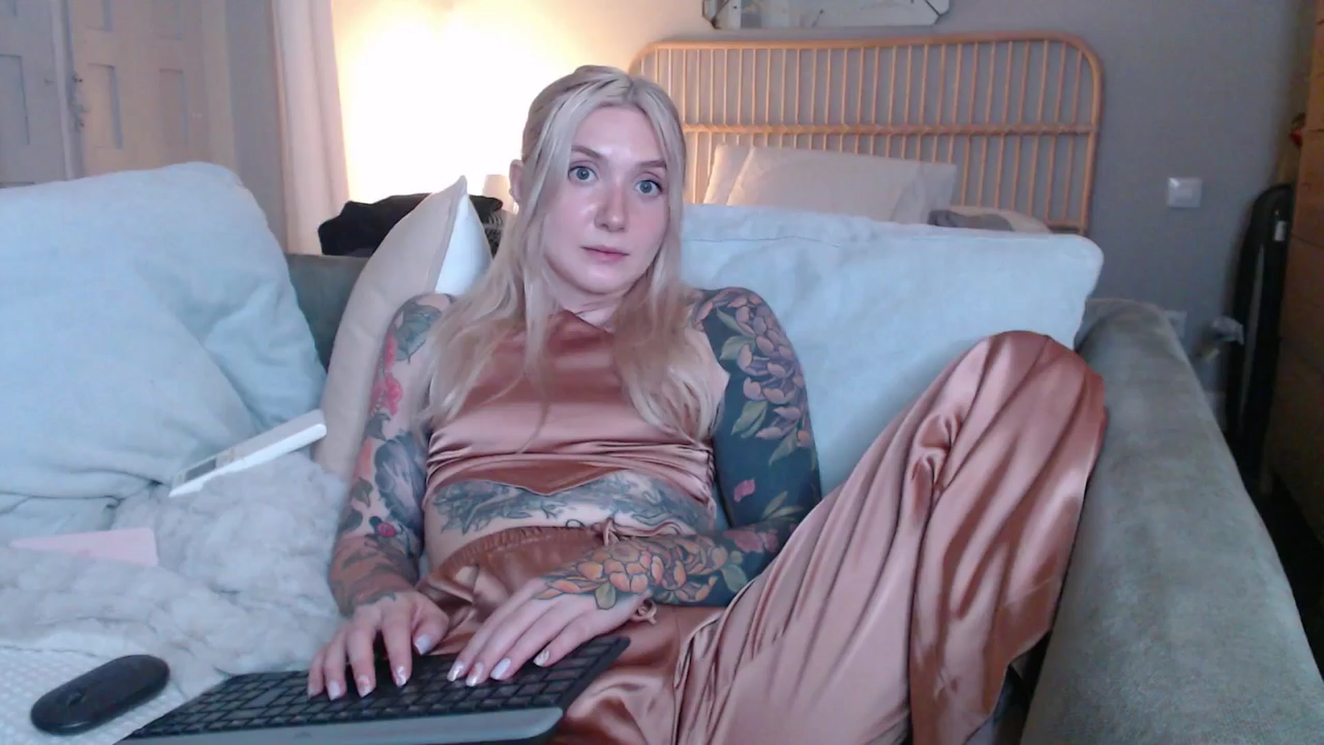 Gallery image thumbnail from Tattoo_bbgirl's myfreecams stream on, 01/01/2025, 21:07 image 14 of 20