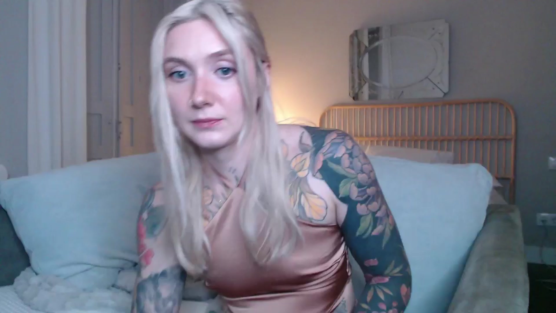 Gallery image thumbnail from Tattoo_bbgirl's myfreecams stream on, 01/01/2025, 21:07 image 2 of 20