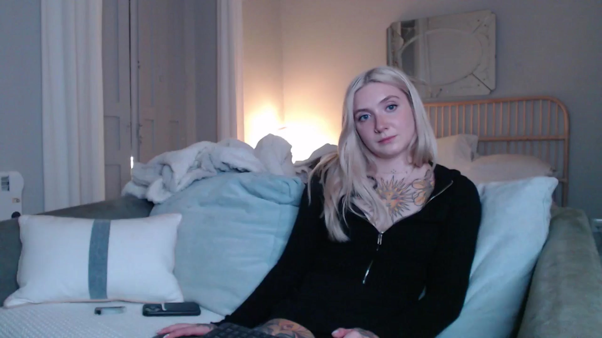 Gallery image thumbnail from Tattoo_bbgirl's myfreecams stream on, 01/02/2025, 19:53 image 10 of 20